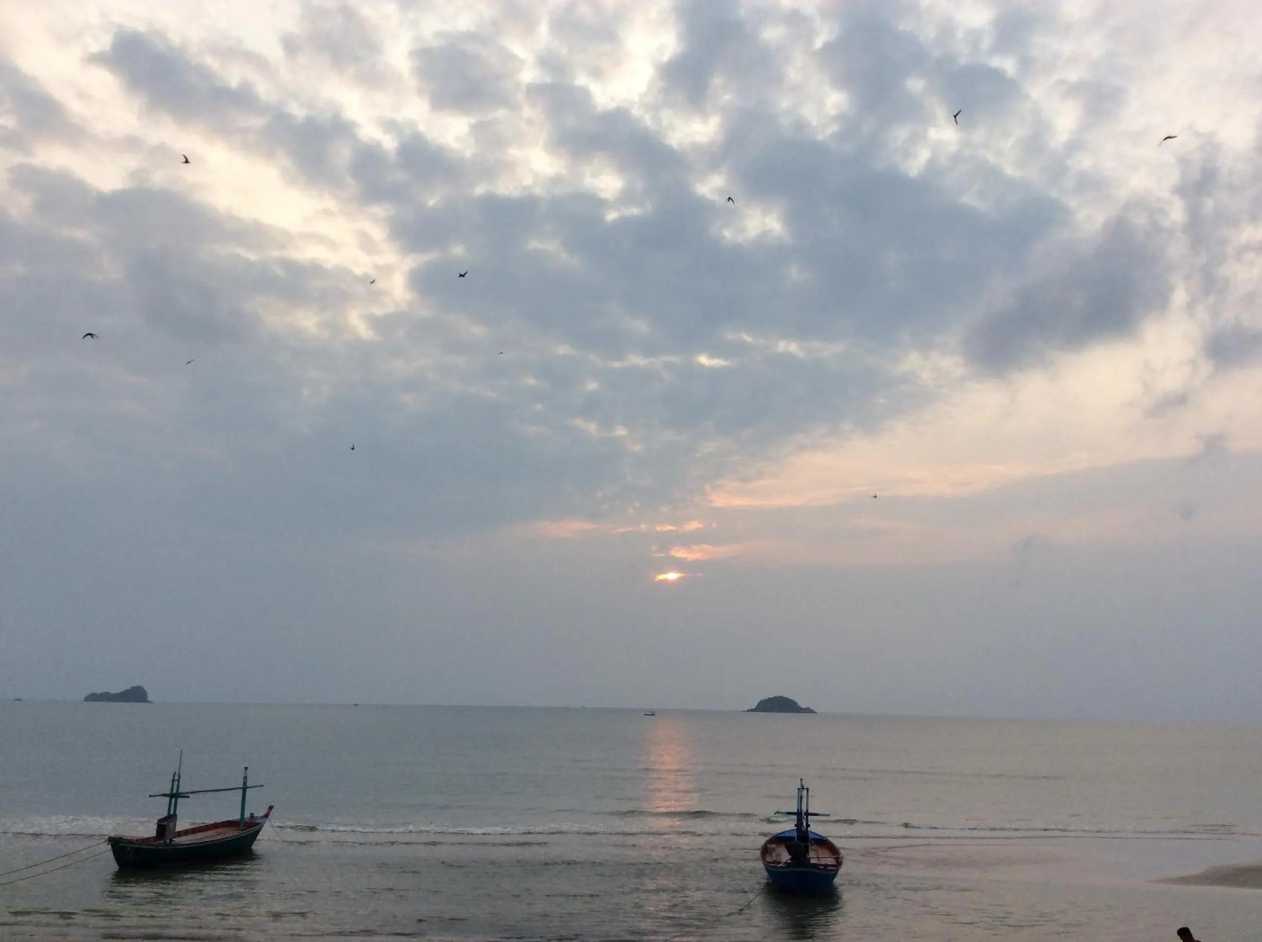 Away Las Tortugas at Hua Hin