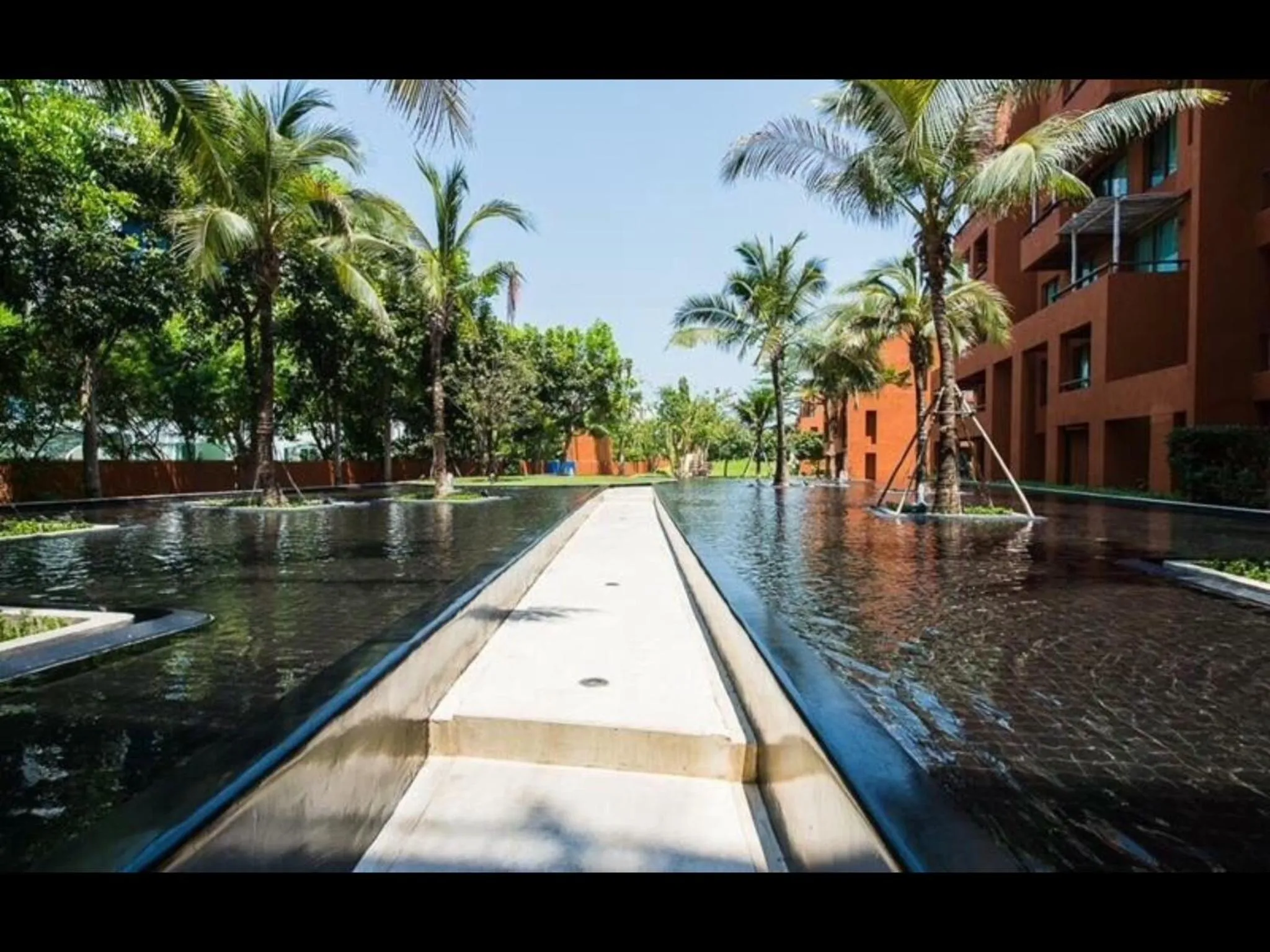 Away Las Tortugas at Hua Hin