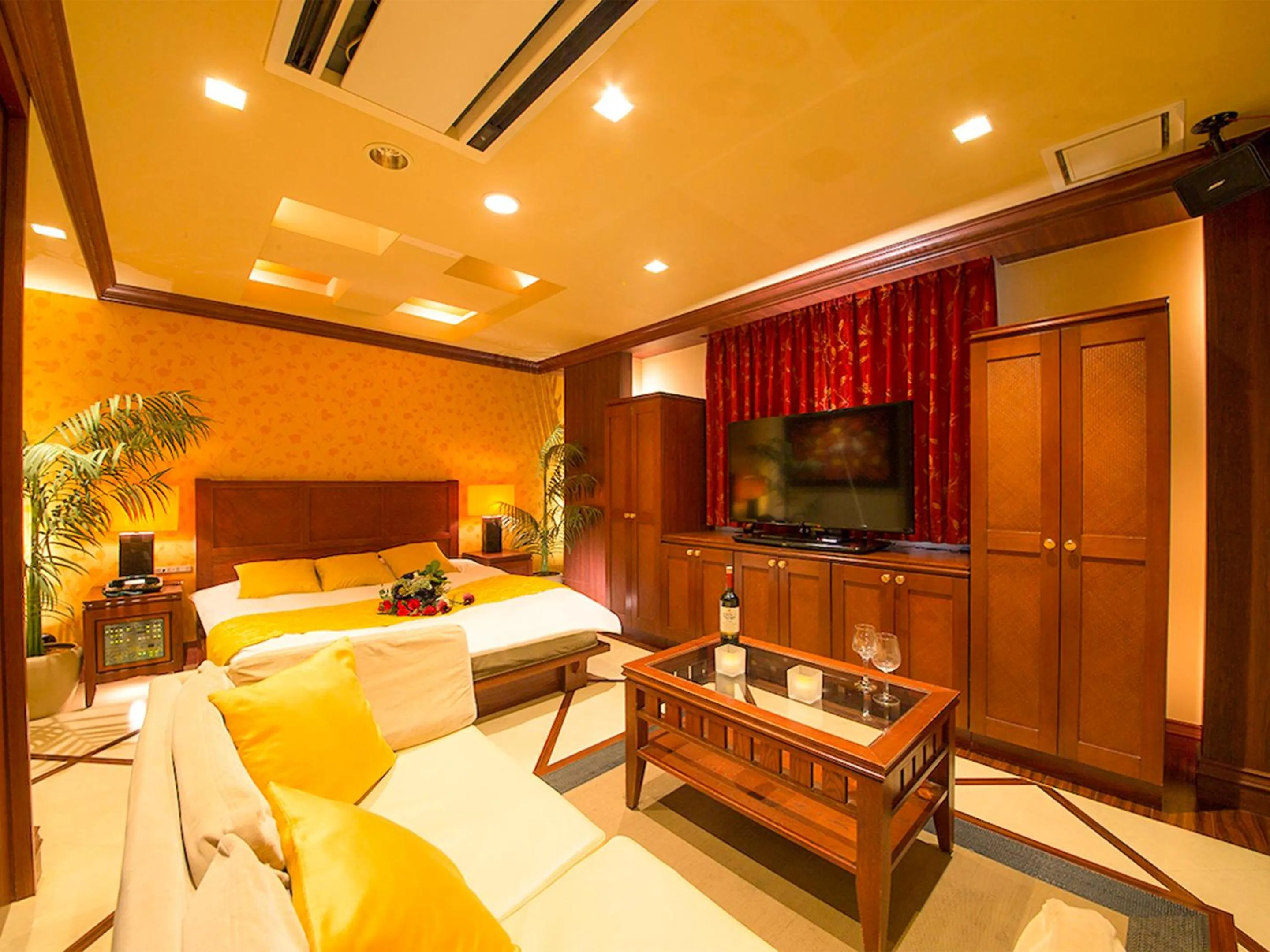 Photo of the whole room in Hotel QT Senboku - Adult Only Love Hotel -