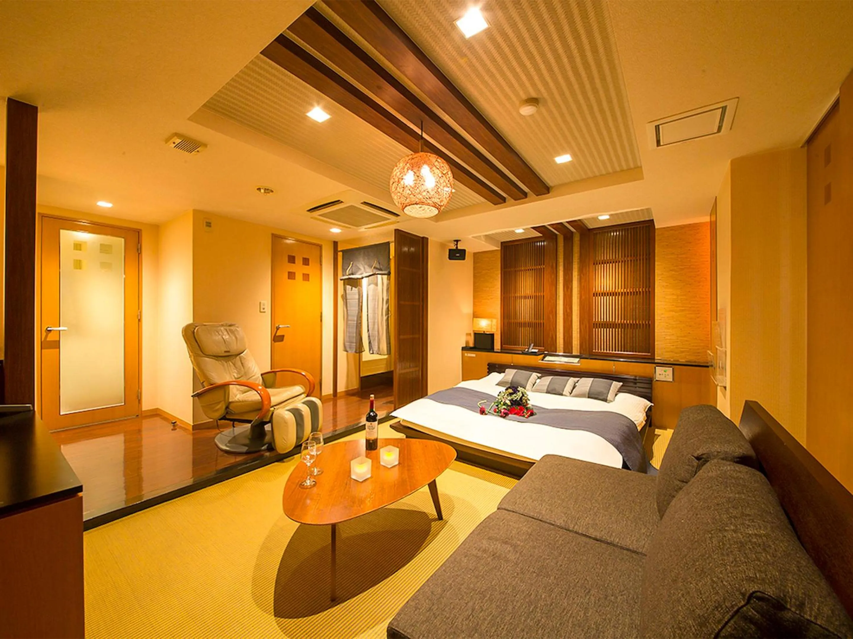 Photo of the whole room, Bed in Hotel QT Senboku - Adult Only Love Hotel -