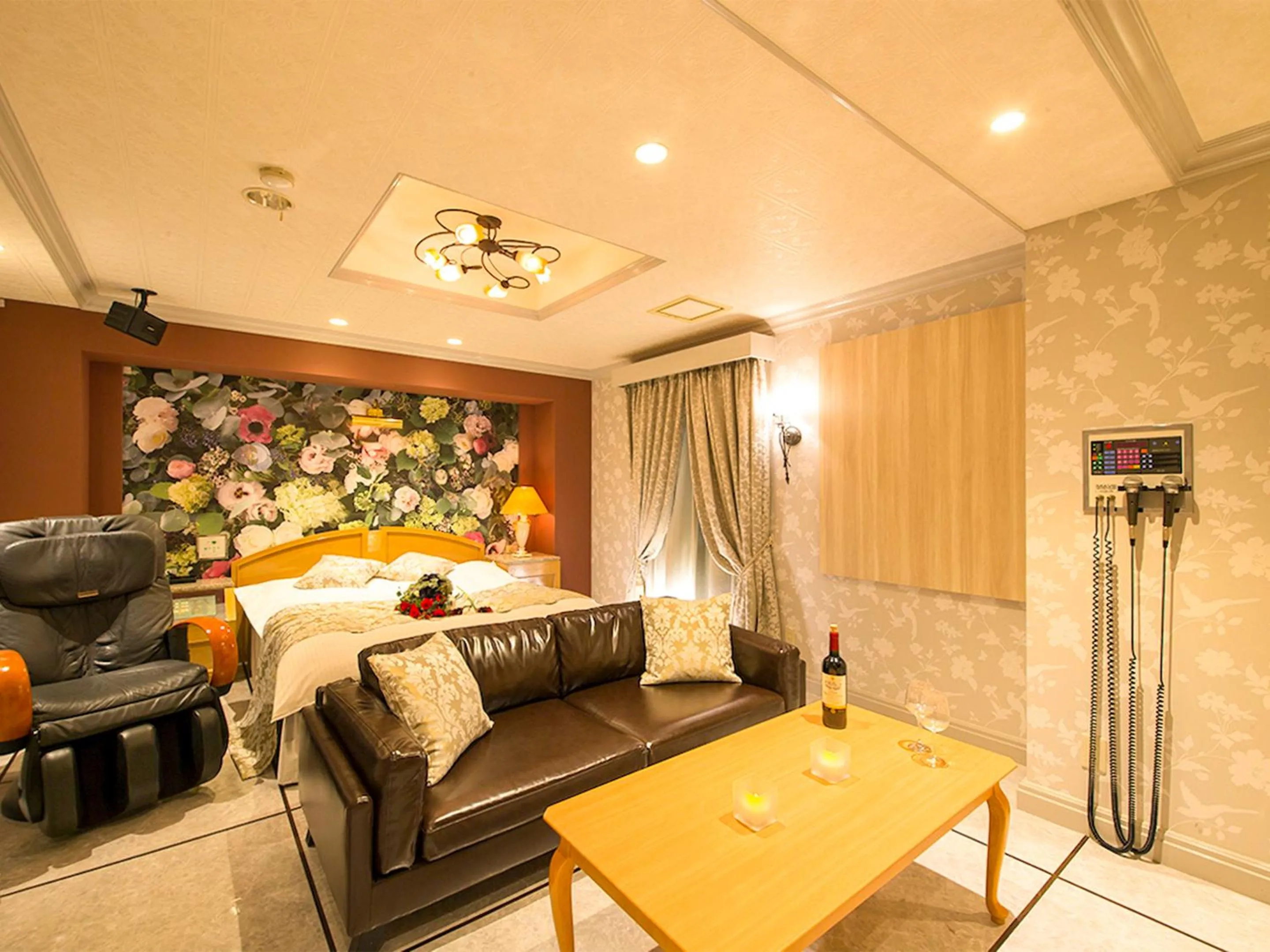 Photo of the whole room in Hotel QT Senboku - Adult Only Love Hotel -