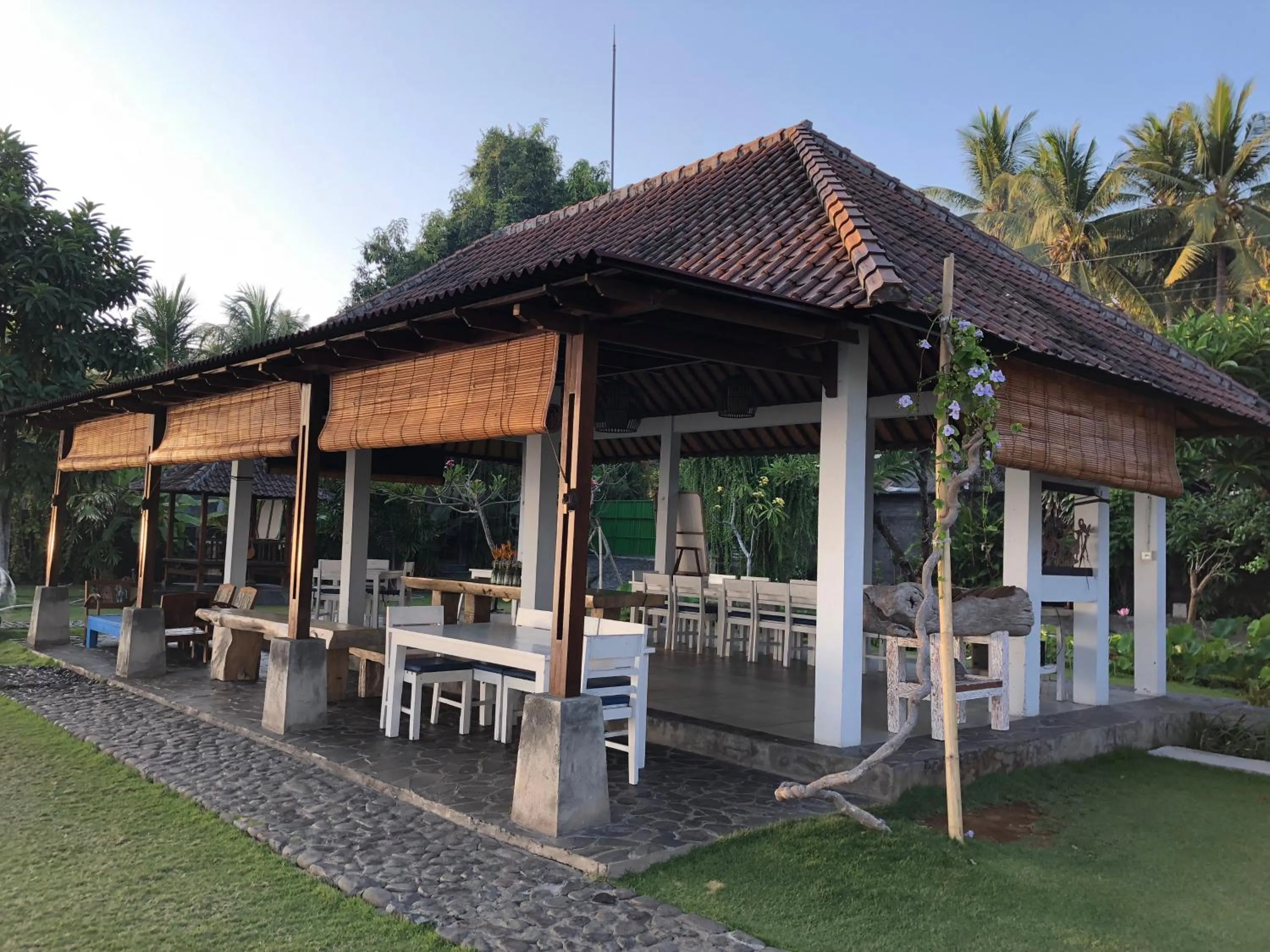 Restaurant/places to eat in Air Sanih Beach Villa