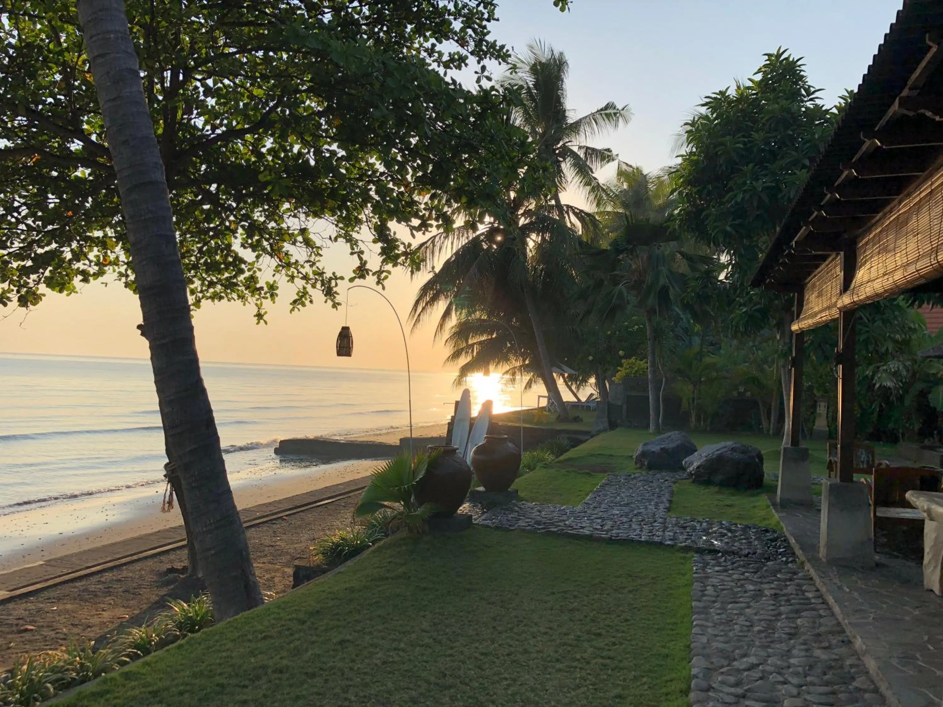 Restaurant/places to eat in Air Sanih Beach Villa