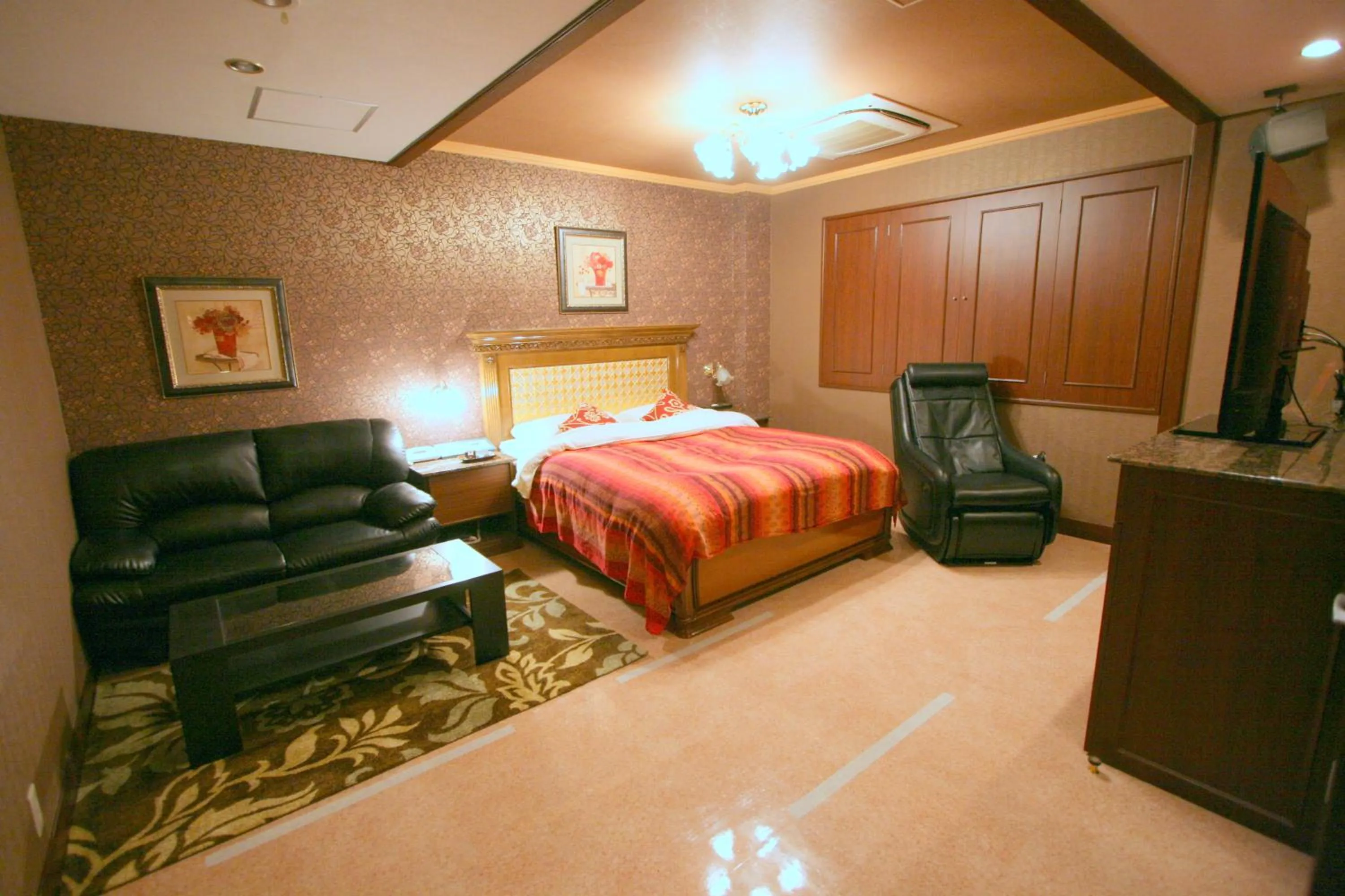 Bedroom, Bed in Hotel Sari Resort Takinoyashiro (Adults Only)