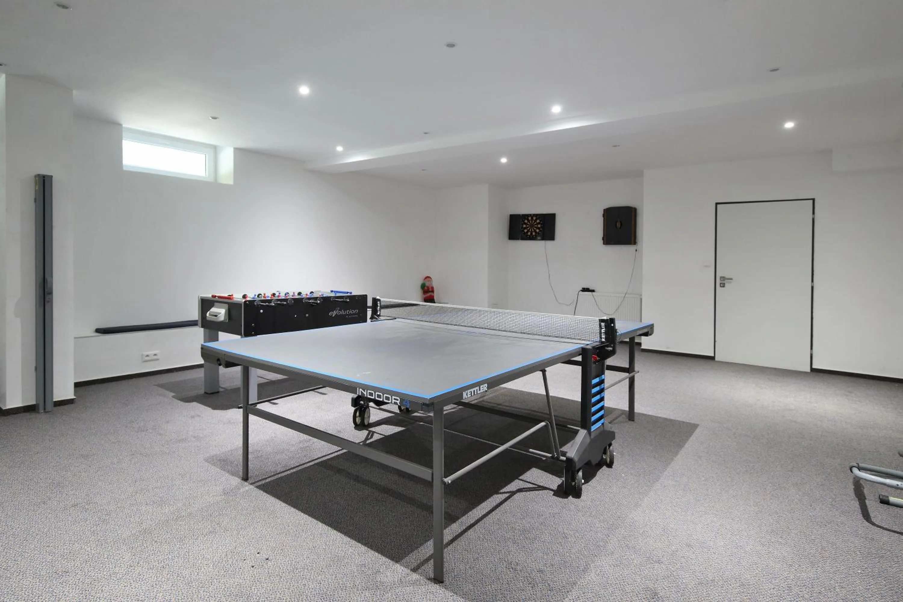 Table tennis in Carlsbad INN hotel & apartments