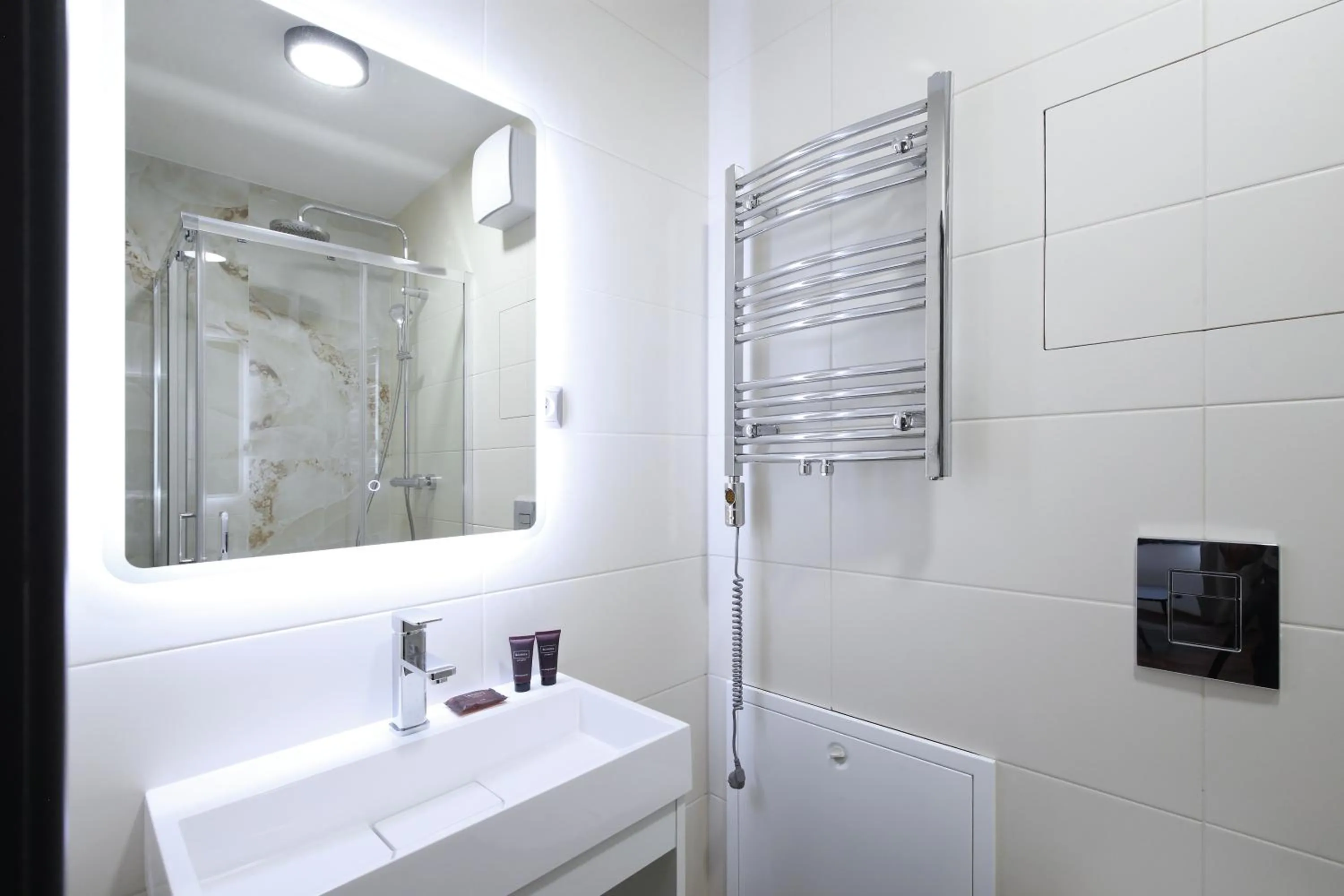 Bathroom in Parkhotel Carlsbad Inn