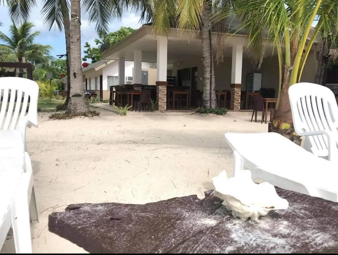 Restaurant/places to eat in Anaya Beach Resort