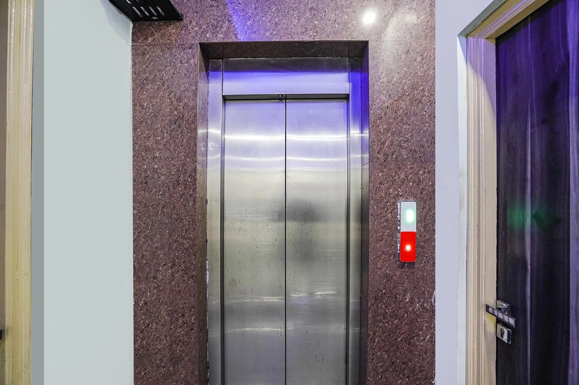 elevator in FabHotel Deepak Palace