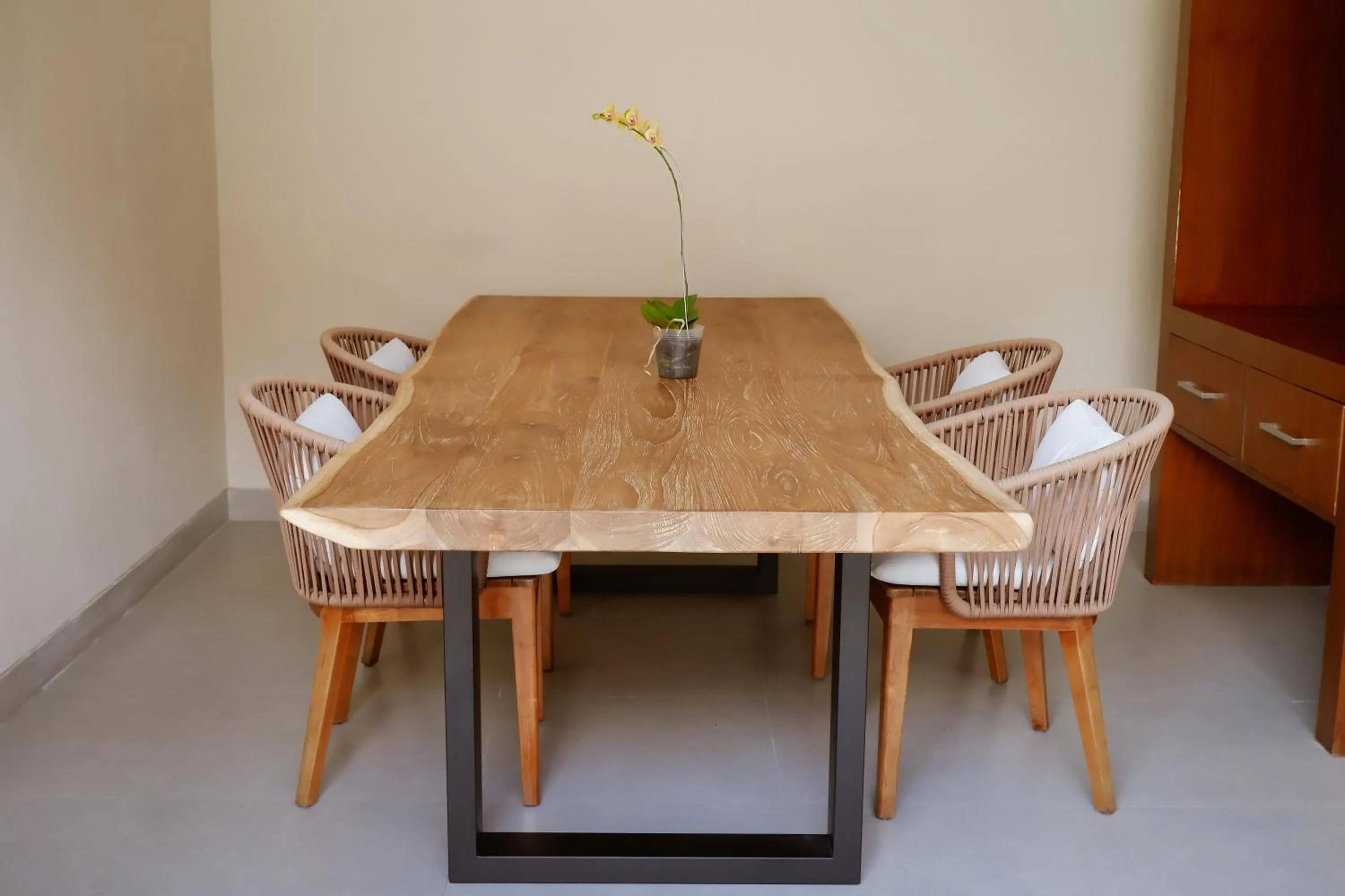 Area and facilities in Mas Ubud Villa by Sanga Sanga Hospitality