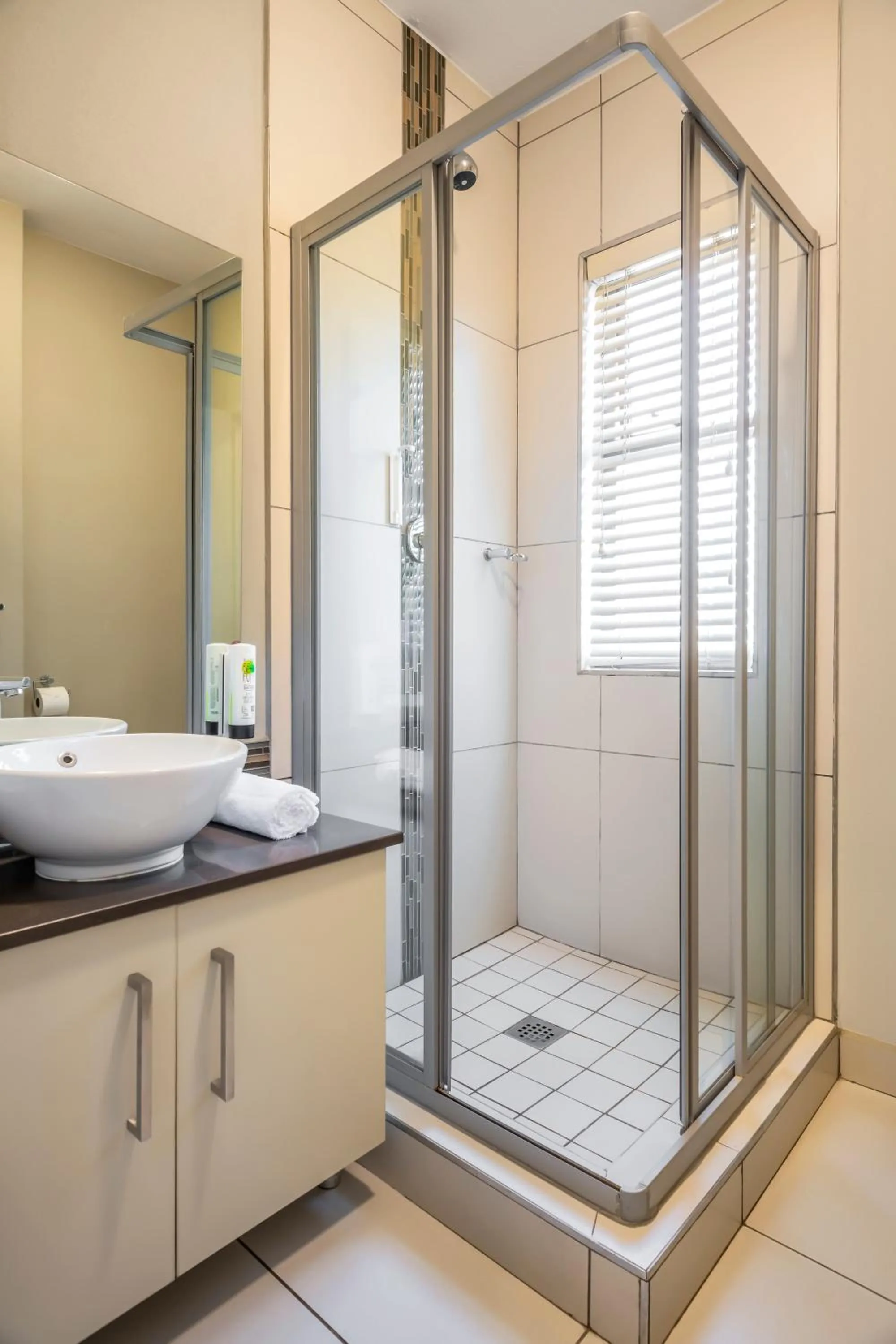 Shower in CAG The Hub Bryanston