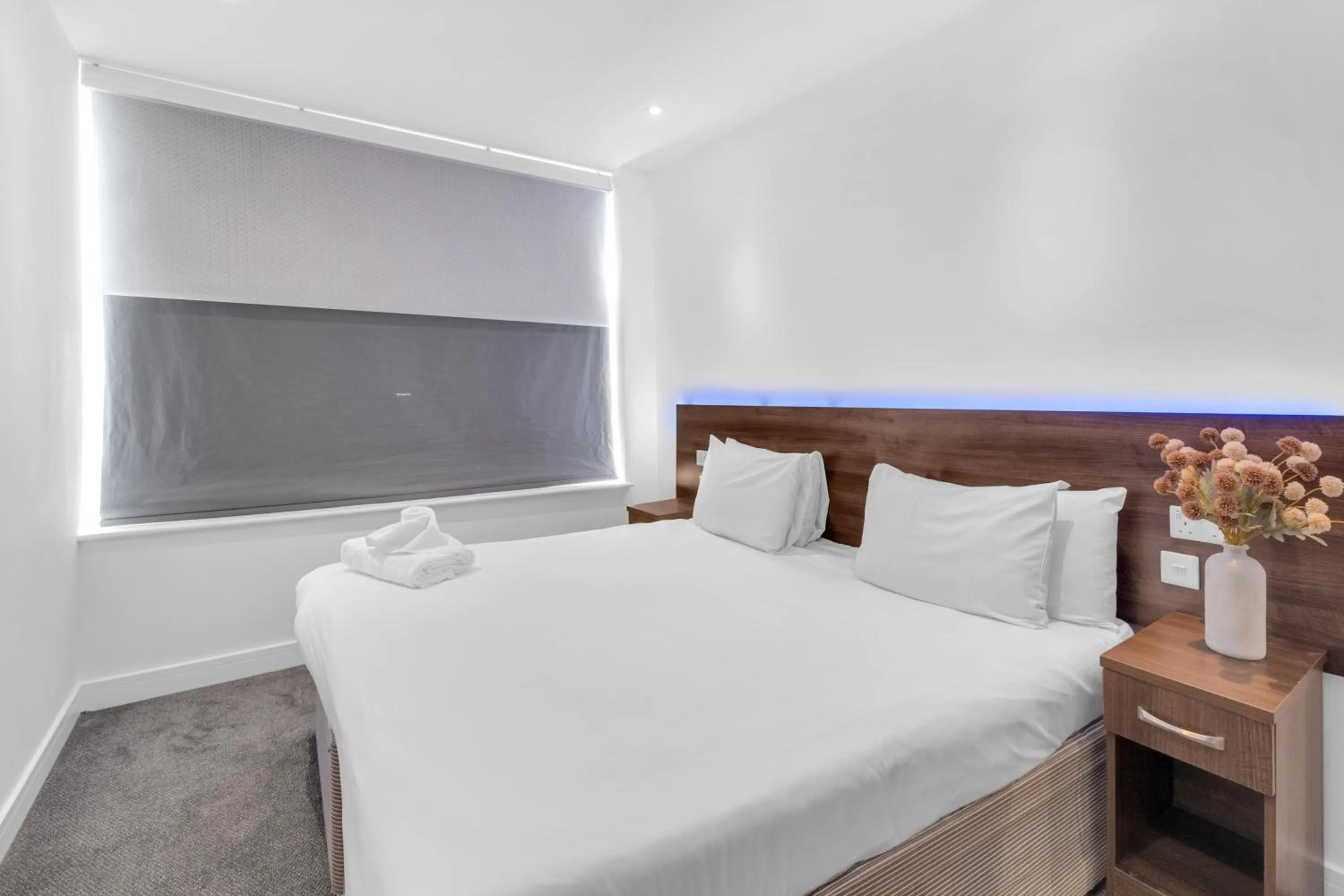 Bed in Signature Hotel London