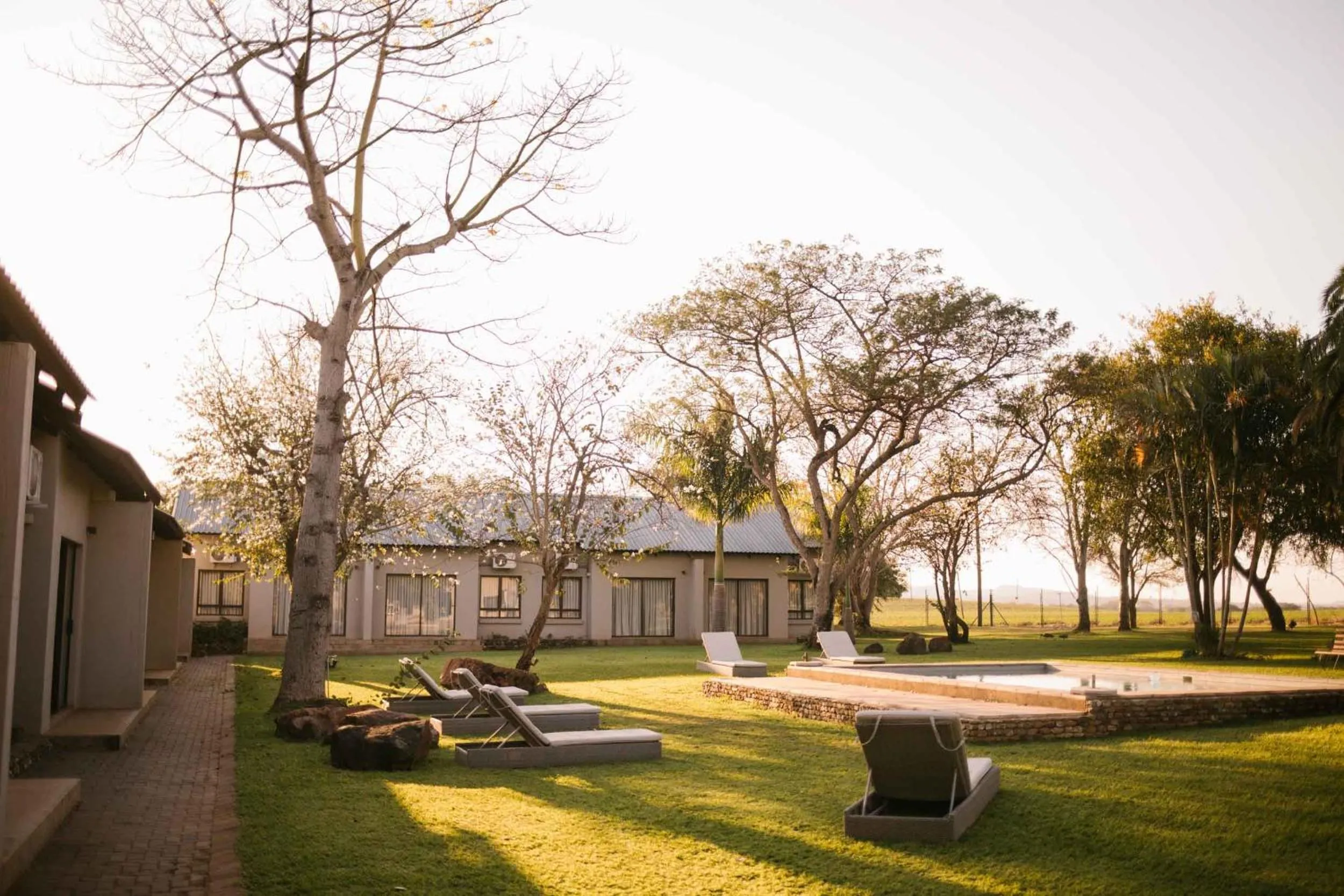 Garden in Hamiltons Lodge & Restaurant