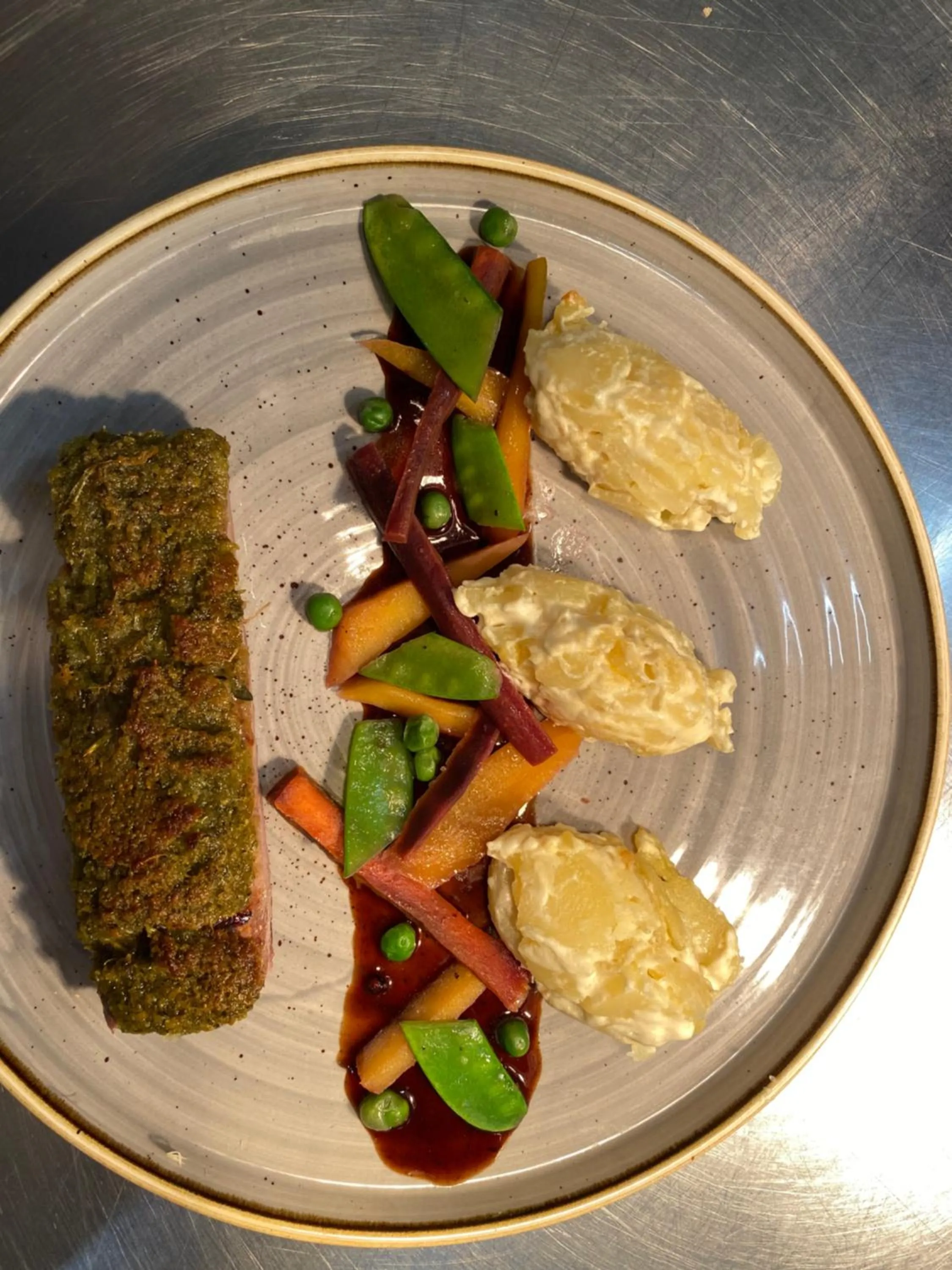 Restaurant/places to eat in zeitlos Hotel und Restaurant am Fuchsbach