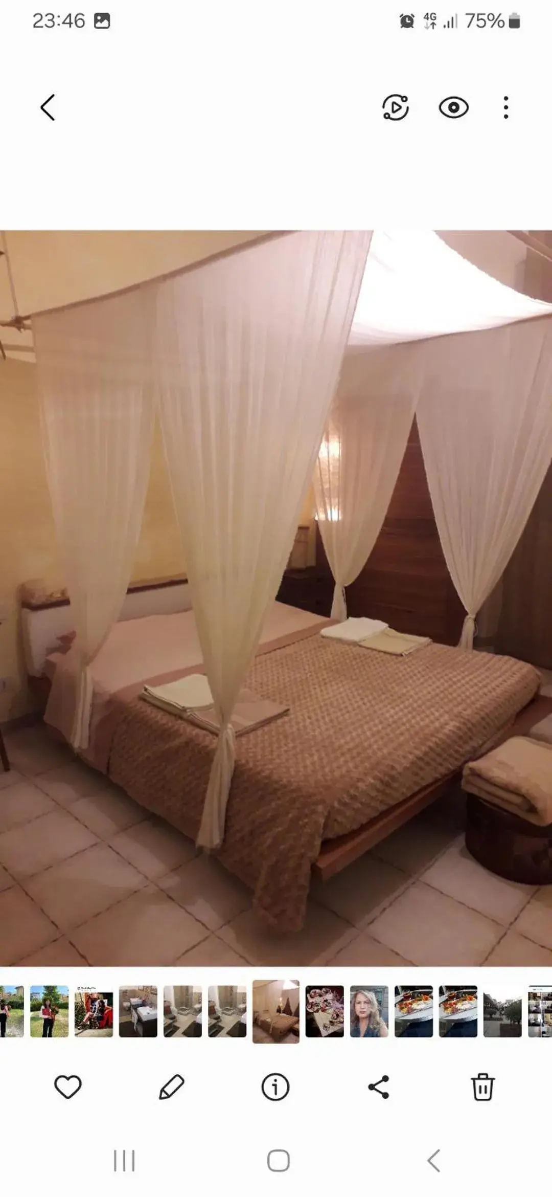 Double Room with Private External Bathroom in Marina's House Double Room with Private External Bathroom in Marina's House