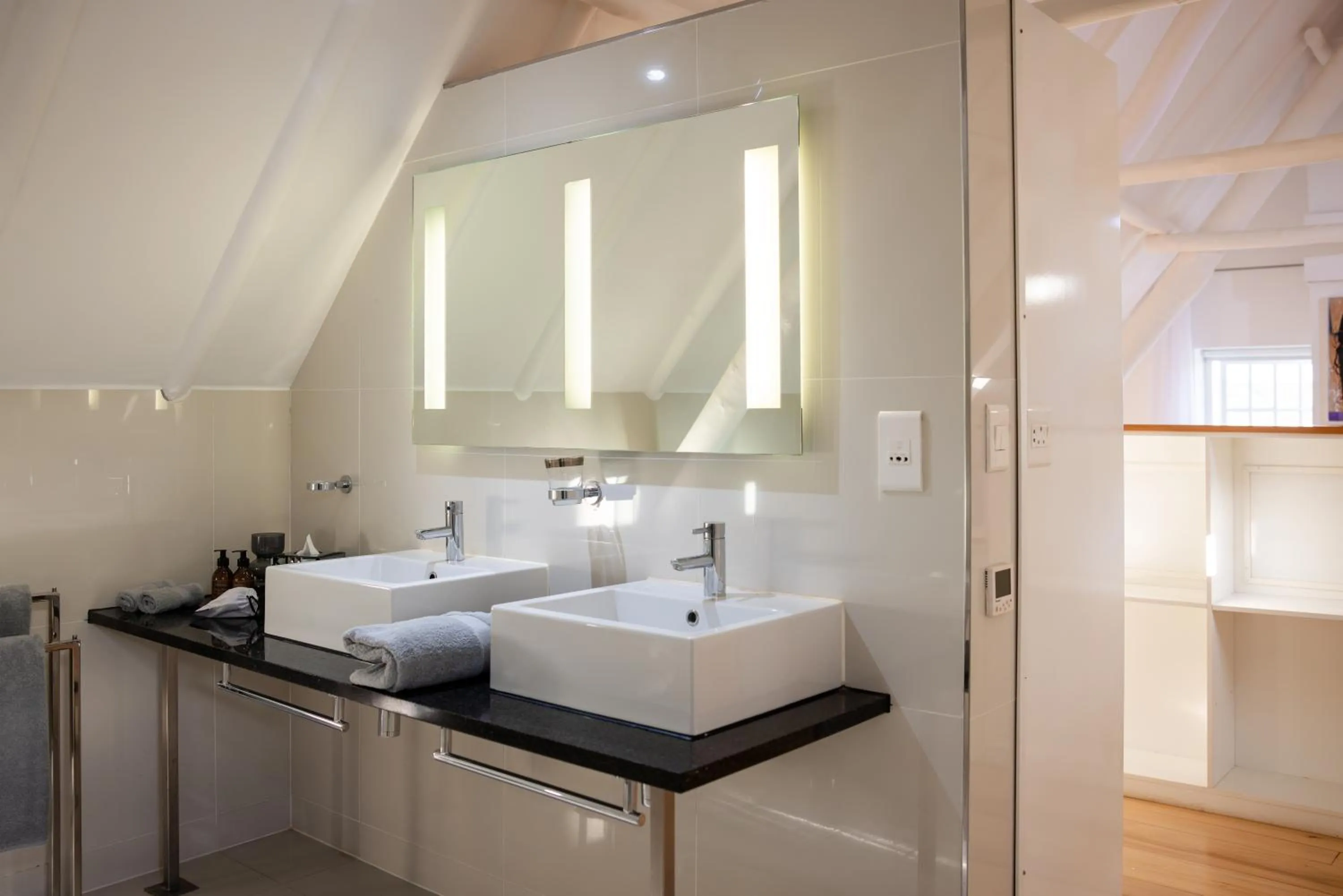 Allèe Bleue Wine Estate