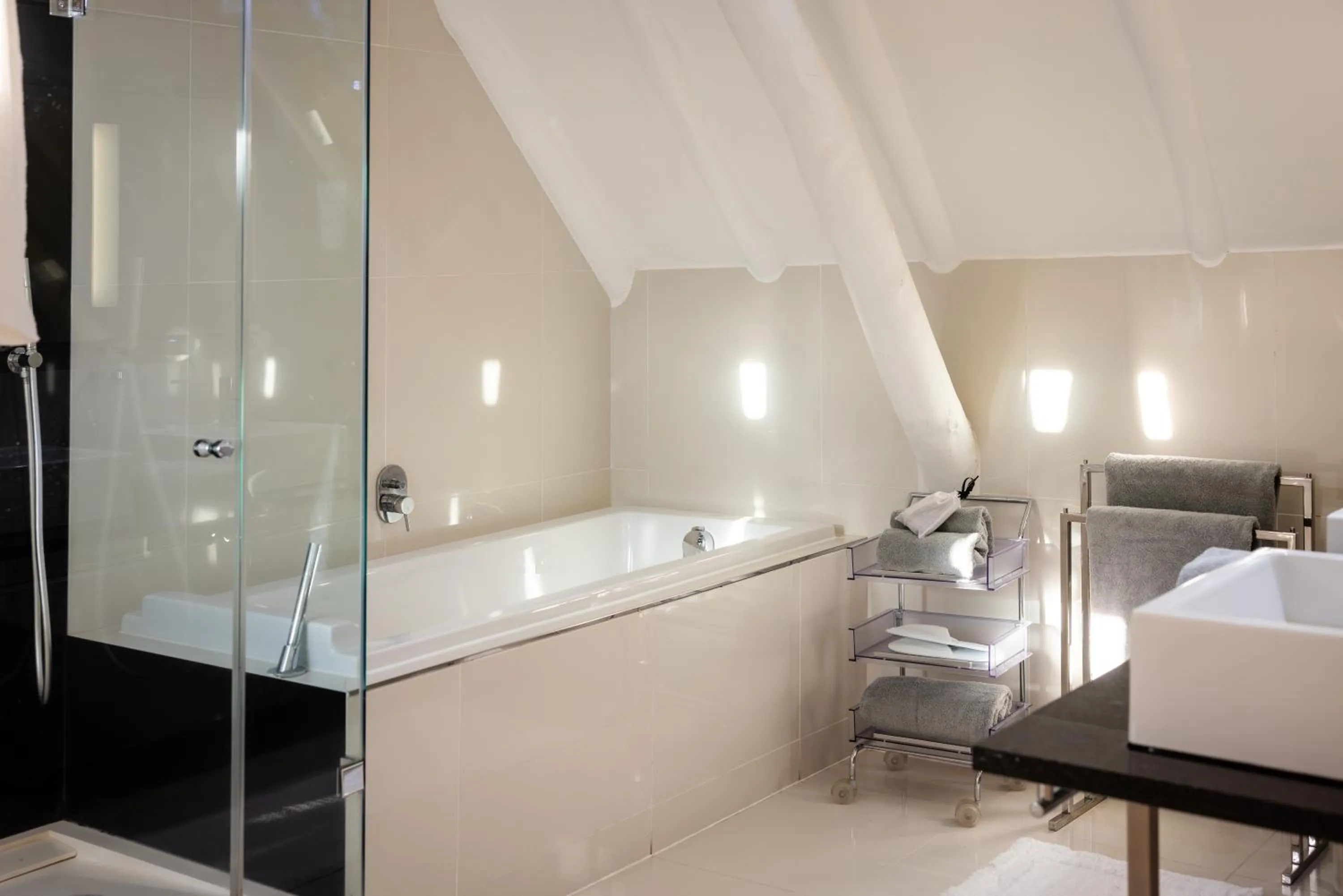 Allèe Bleue Wine Estate