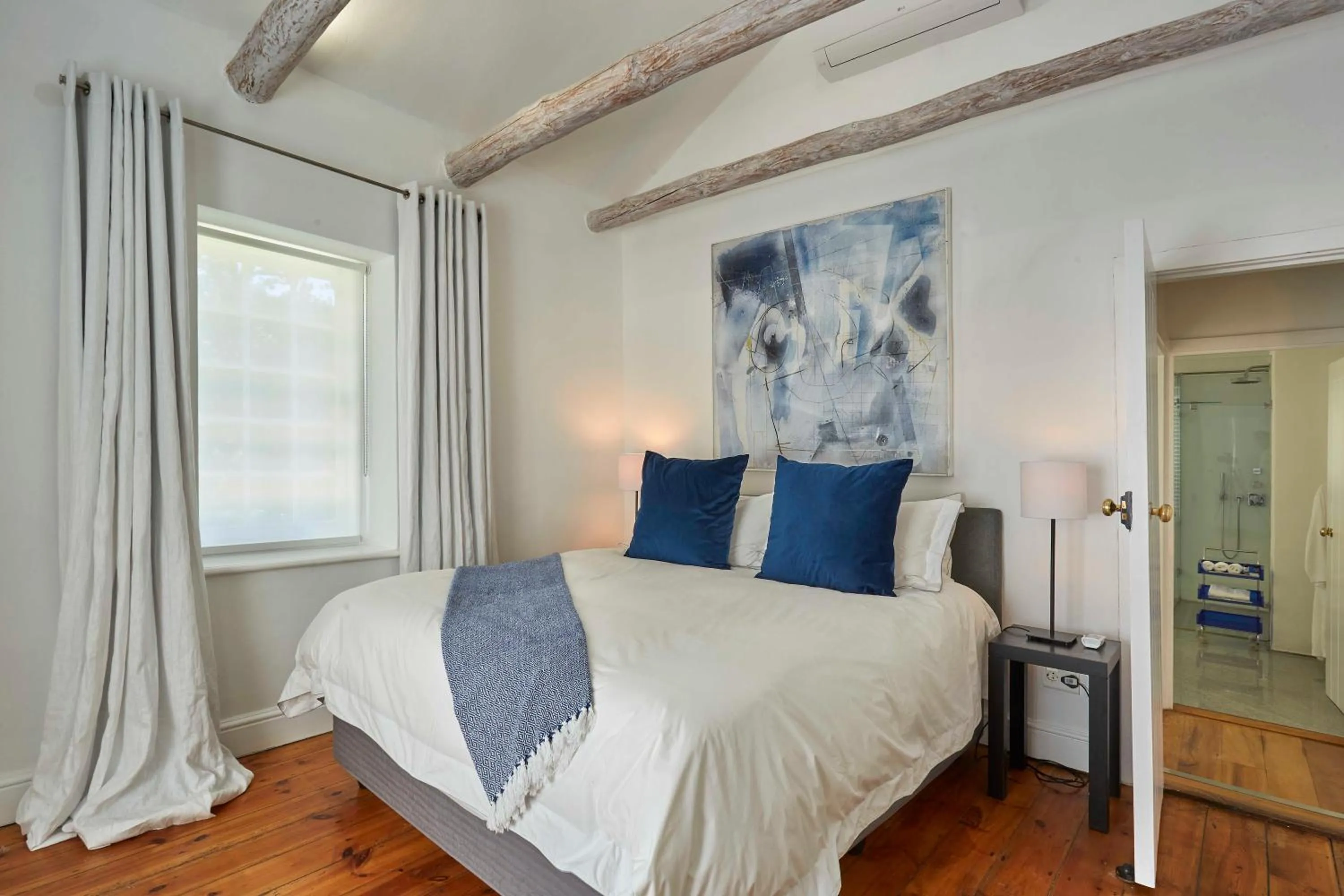 Bedroom, Bed in Allèe Bleue Wine Estate