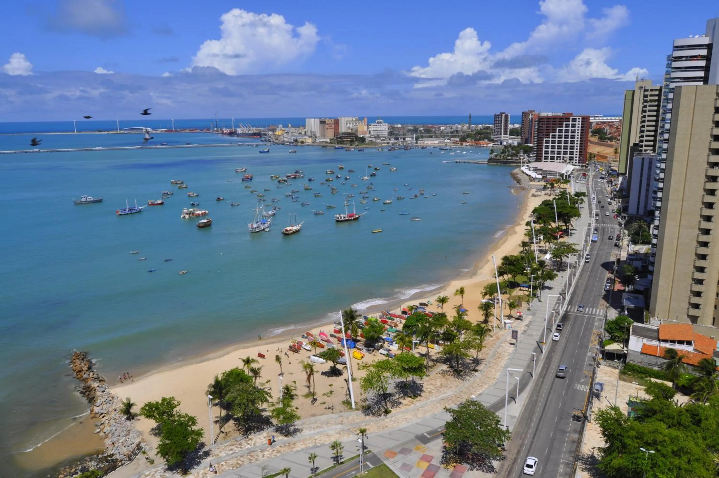 Bird's eye view in Seaflats Iracema Residence