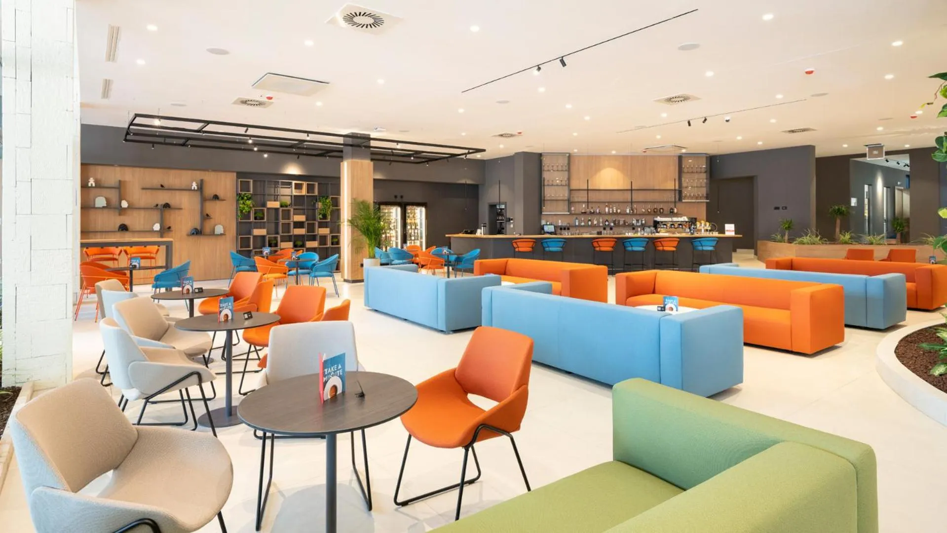 Lounge or bar in Hotel Pelegrin Plava Laguna