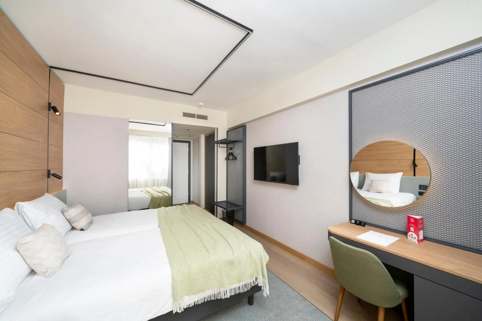 Photo of the whole room, Bed in Hotel Pelegrin Plava Laguna