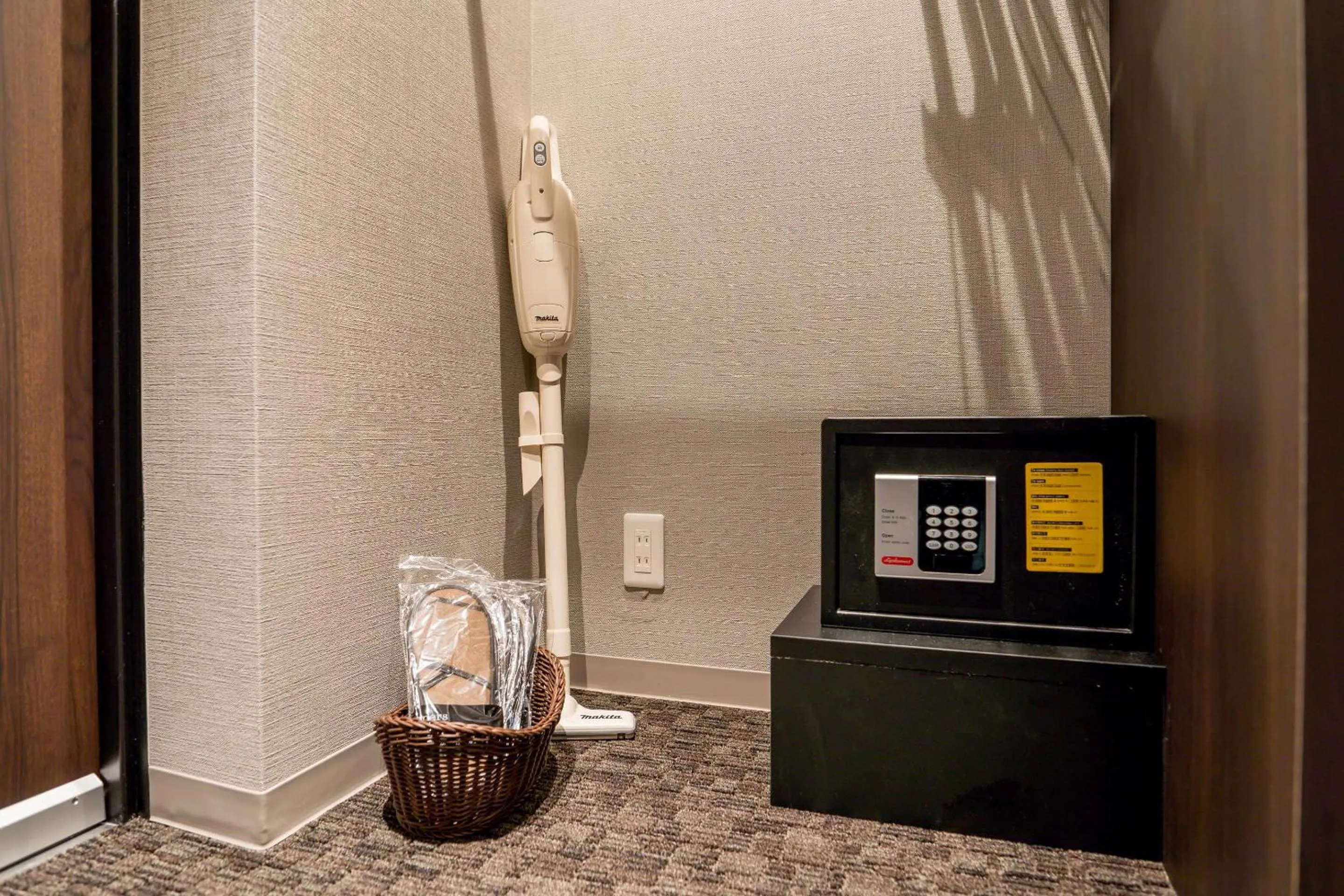 safe in RESI STAY GIONDO KYOTO Higashiyama Sanjo