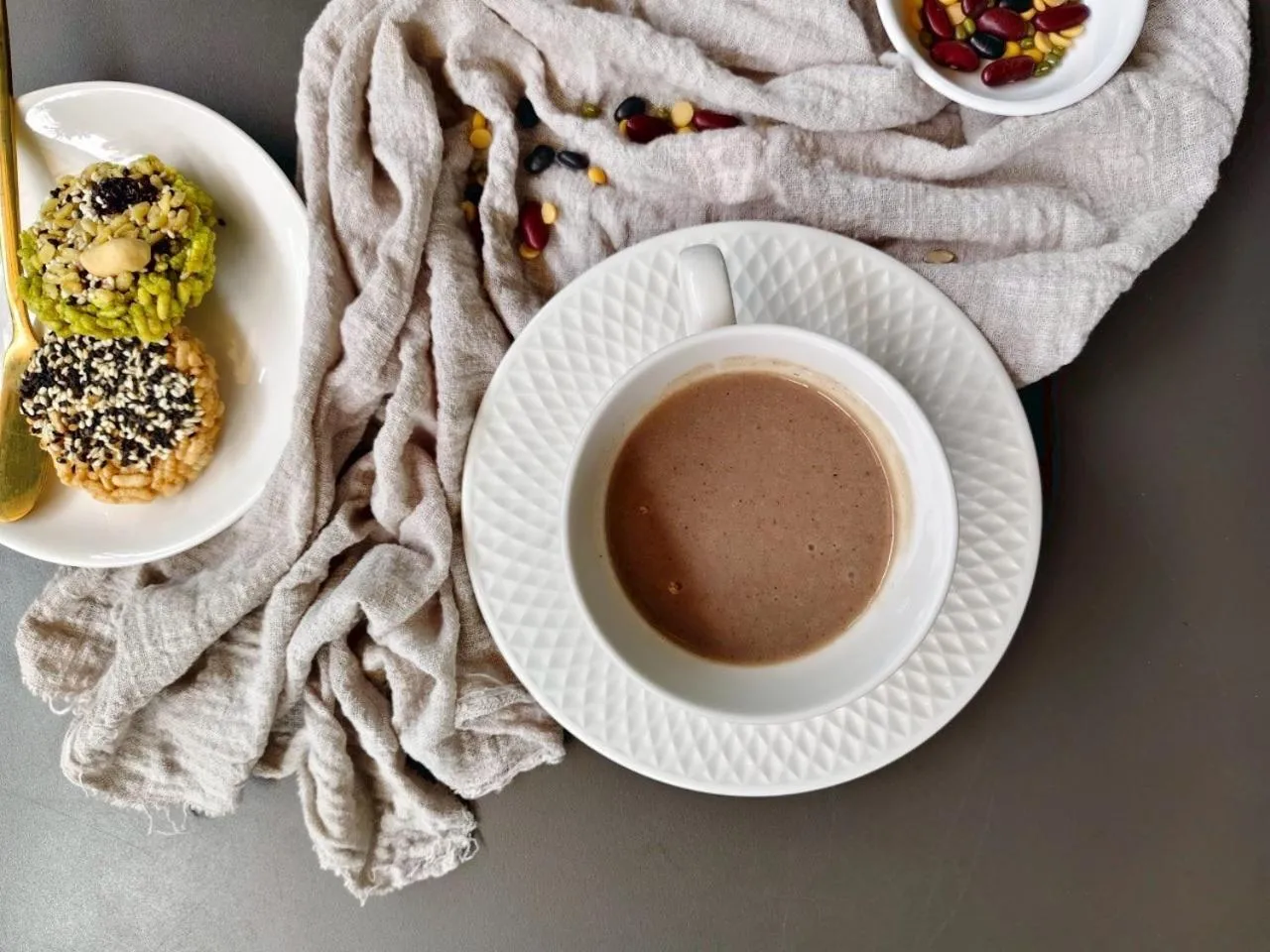 Breakfast in Smaids Room