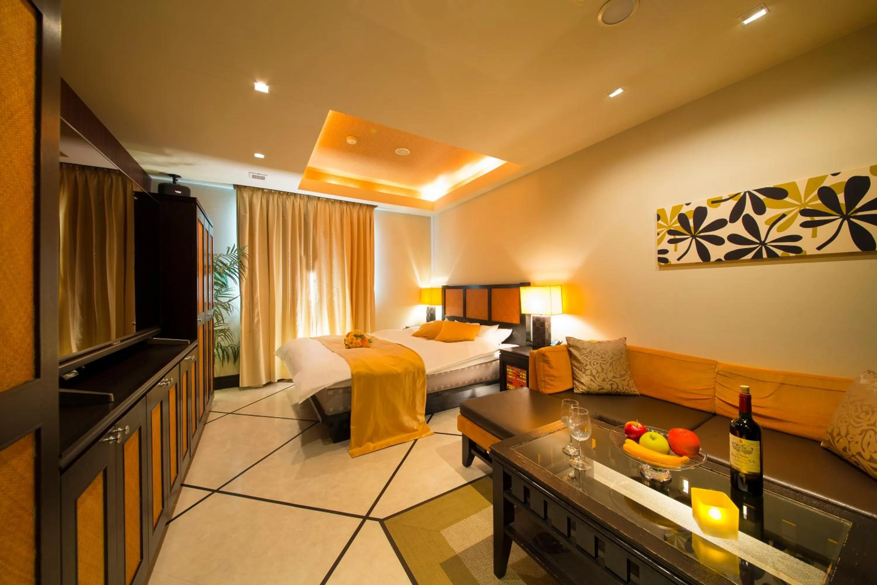 Photo of the whole room, Bed in Hotel GT Kansai International Airport - Adult Only Love Hotel -