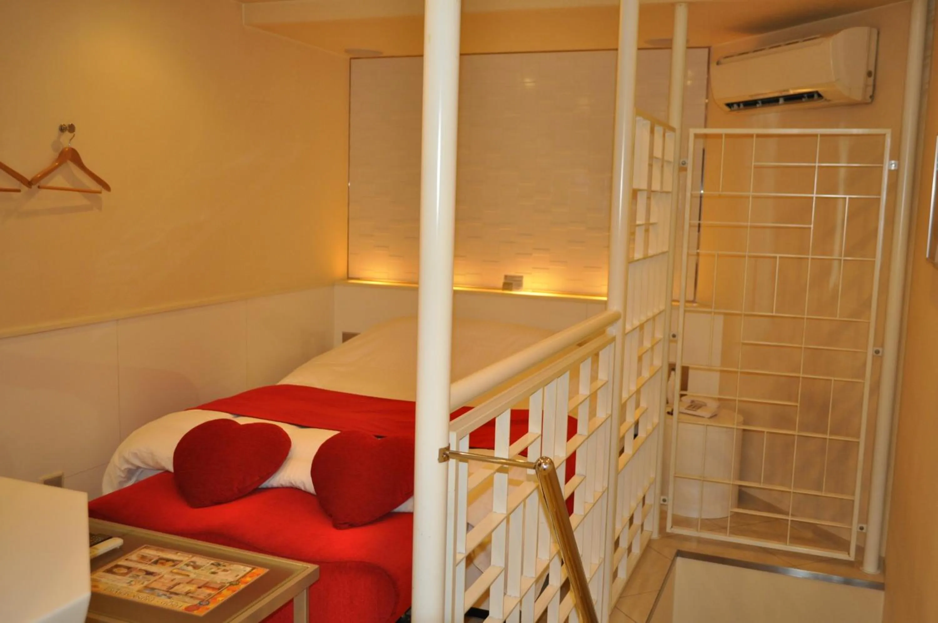 Photo of the whole room, Bed in Hotel Woo (Adults Only)