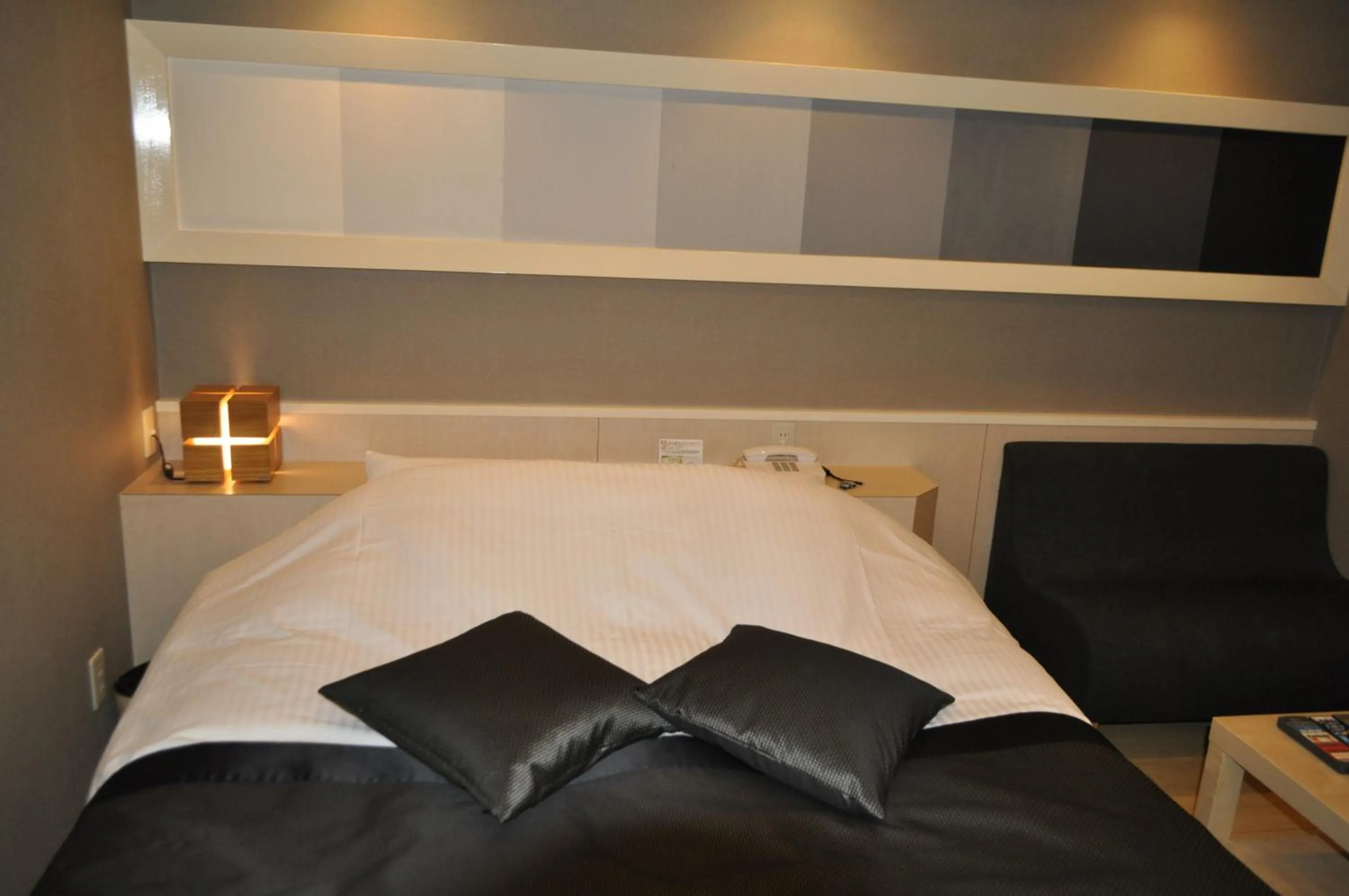 Photo of the whole room, Bed in Hotel Woo (Adults Only)