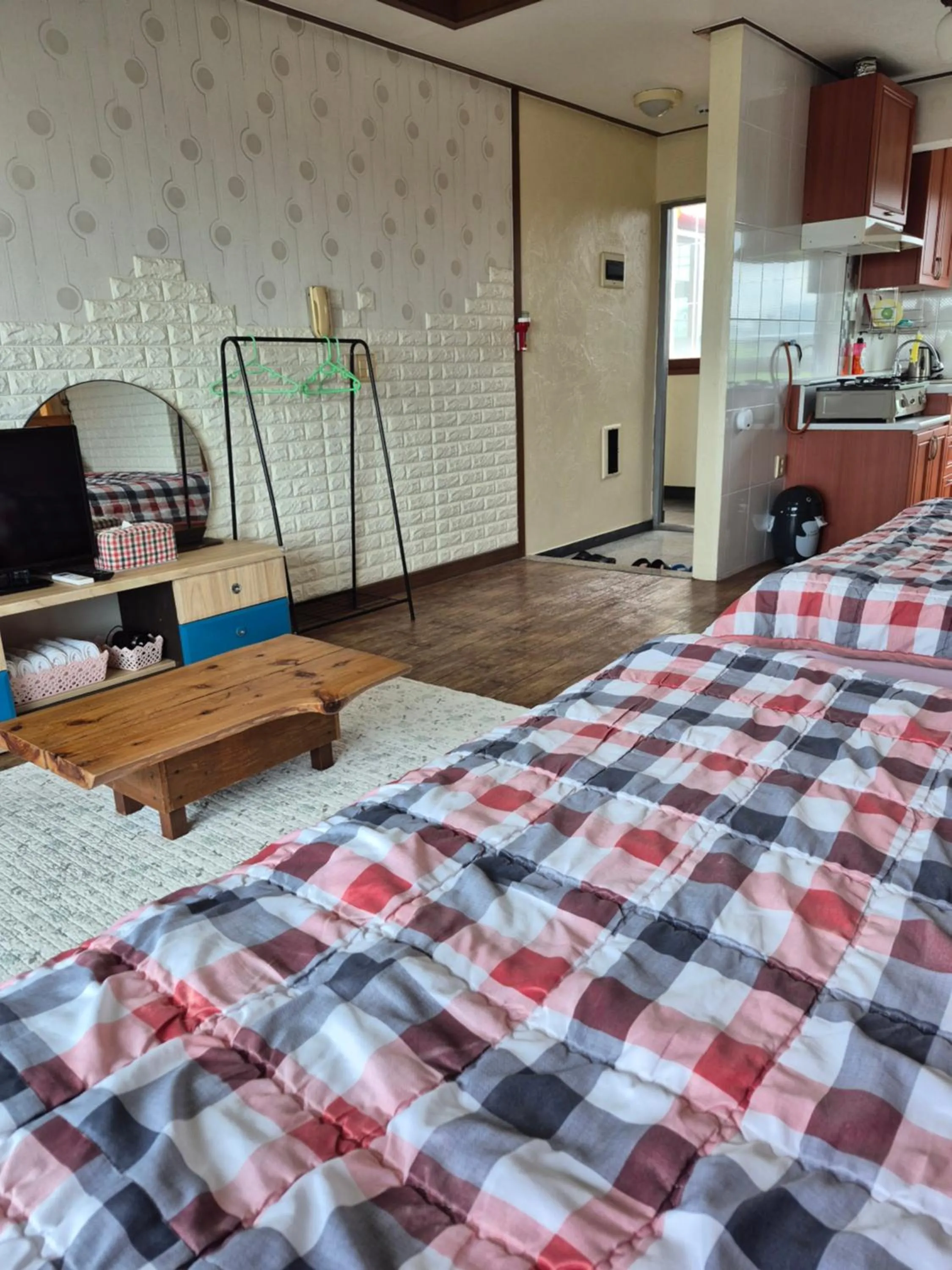 Photo of the whole room, Bed in Jun House
