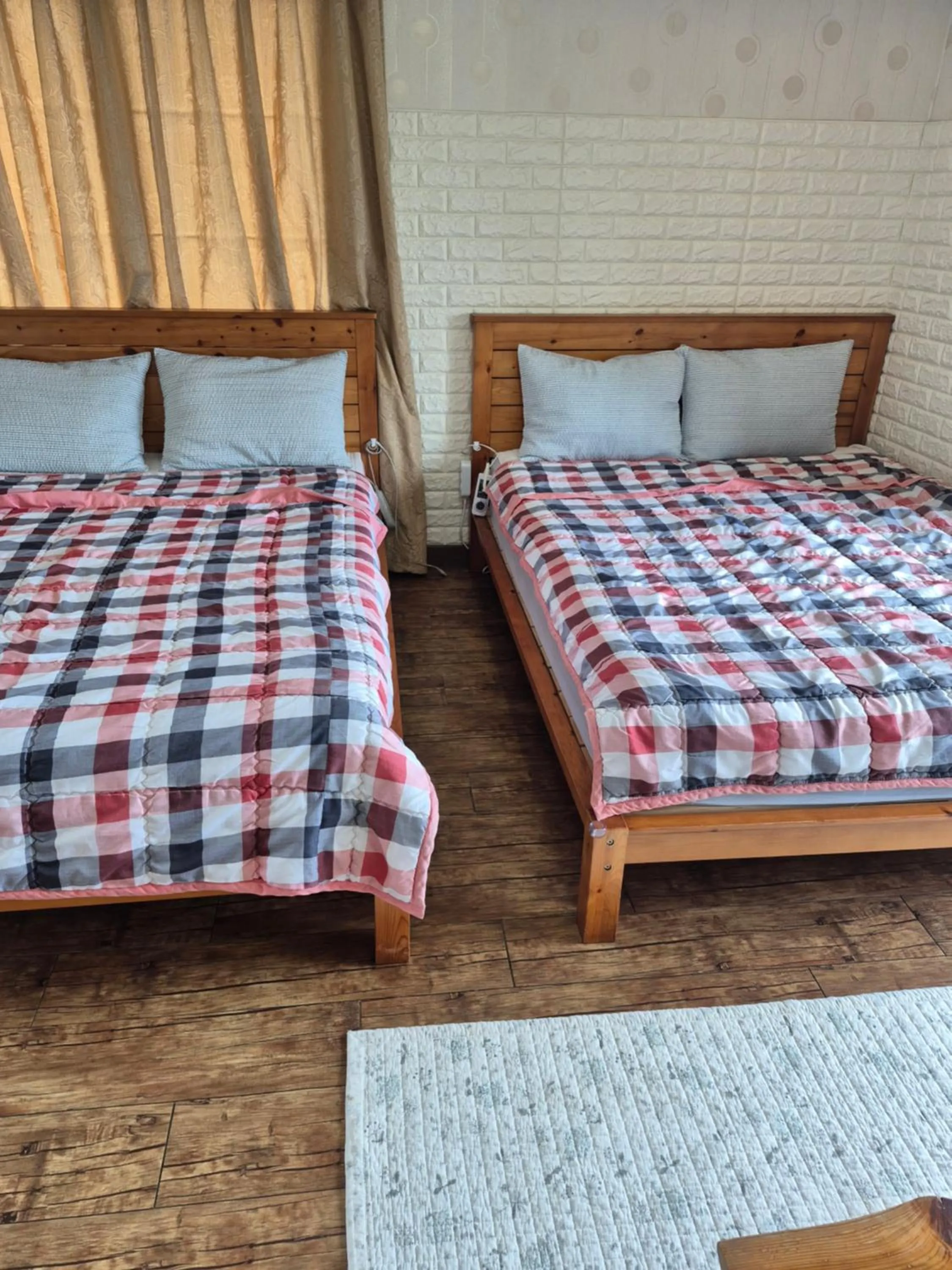 Decorative detail, Bed in Jun House