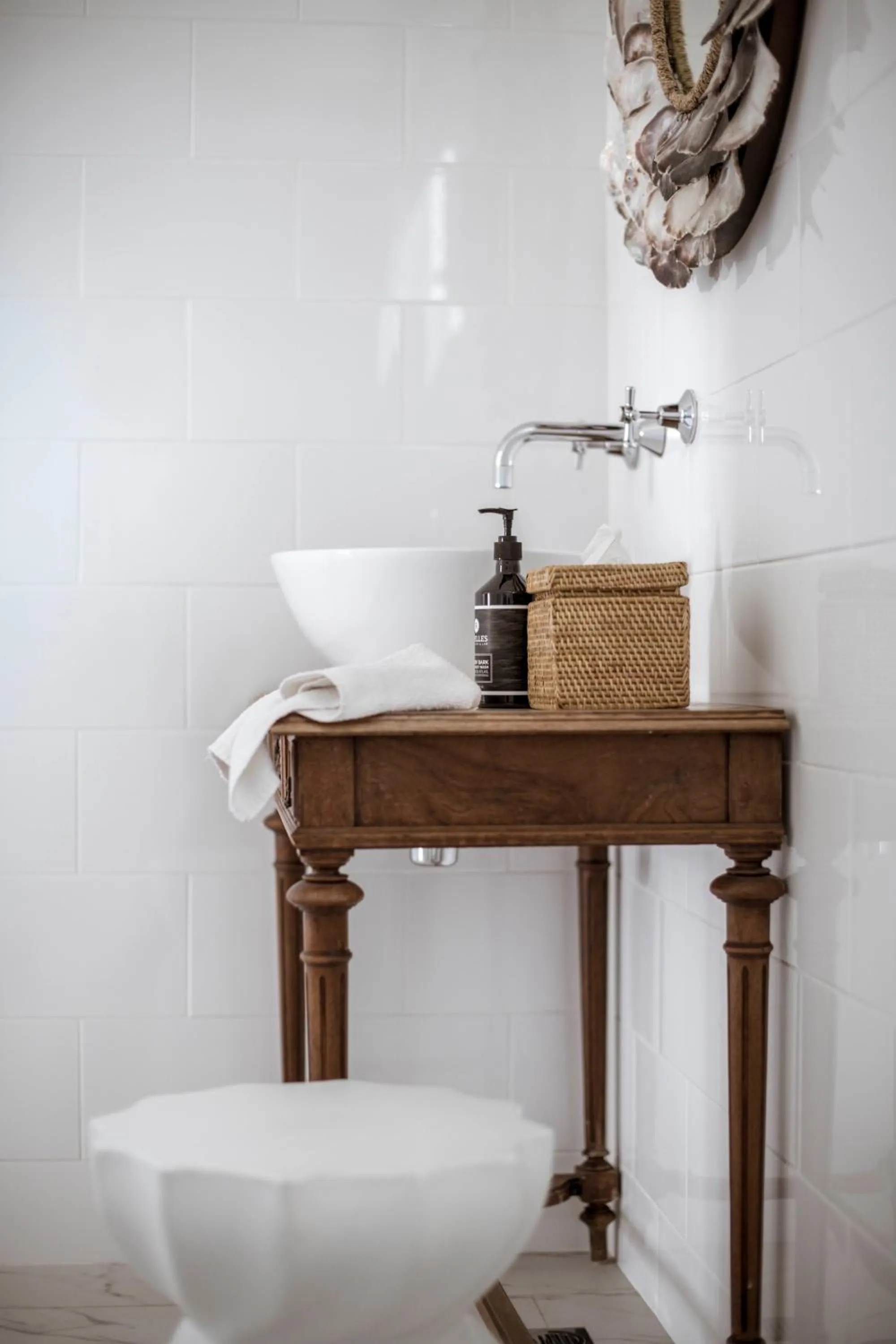 Esperance Chalet Village