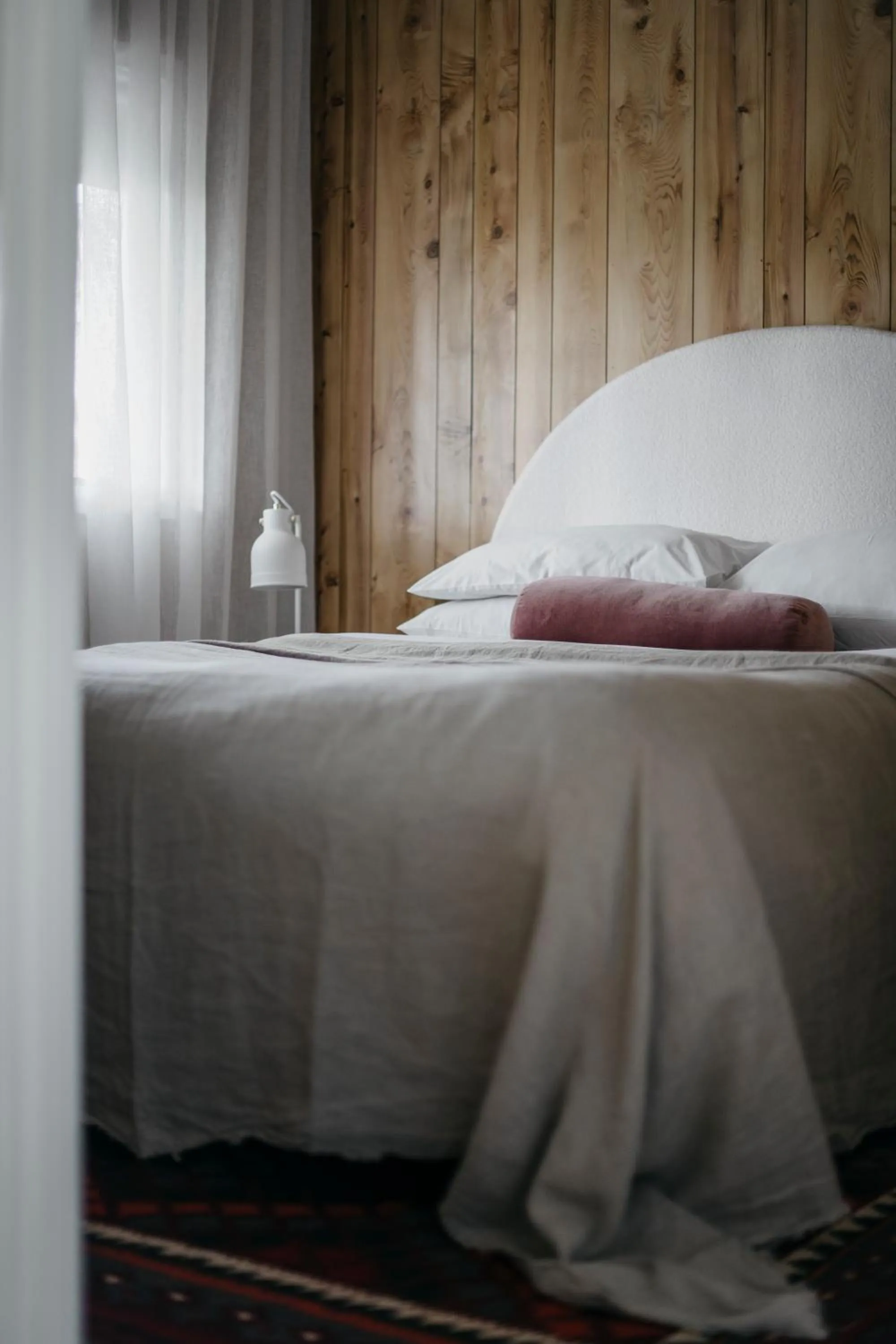 Bed in Esperance Chalet Village