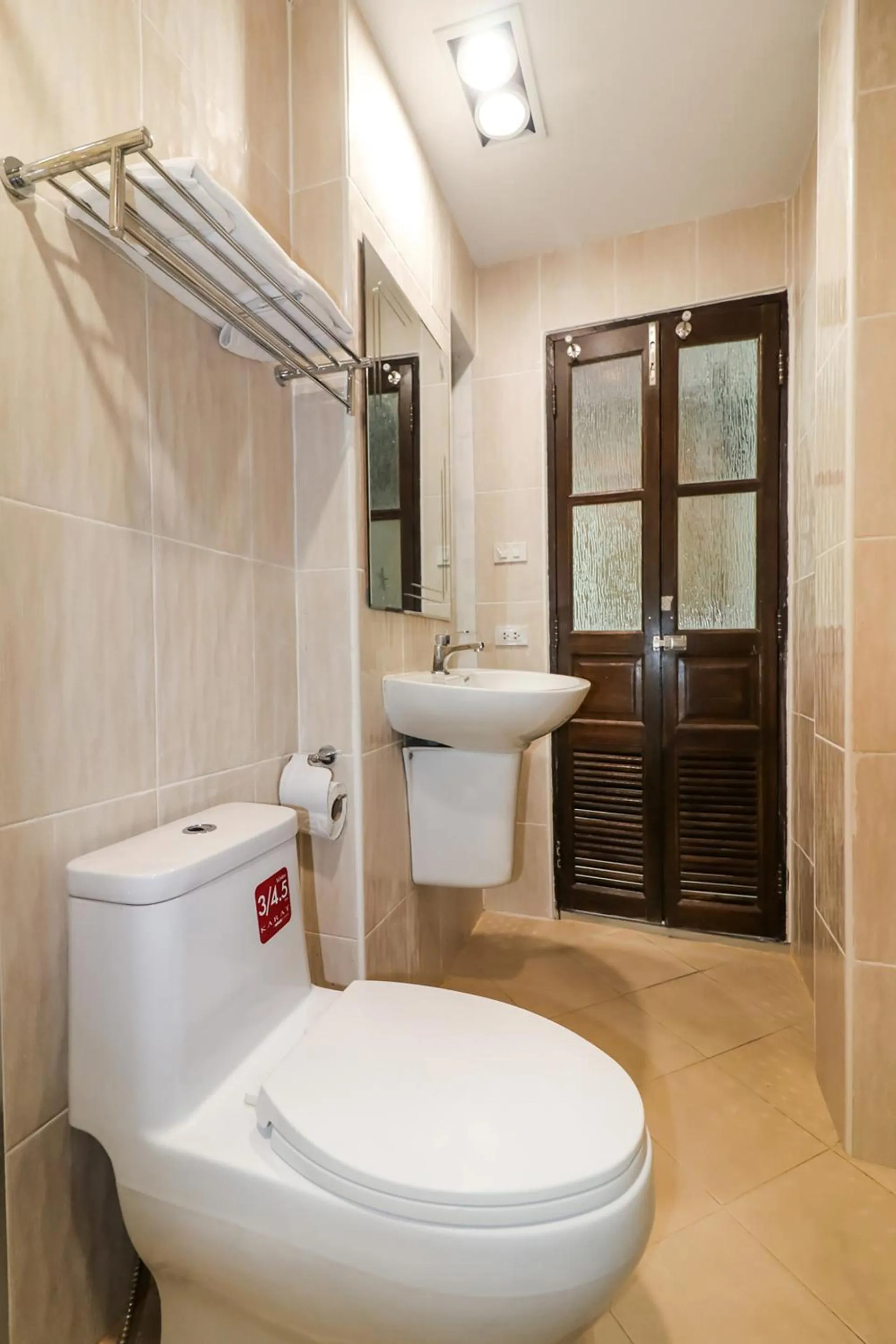 Bathroom in P' Private Resort Cha Am