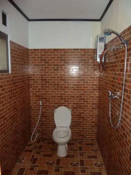 Bathroom in Java Lagoon