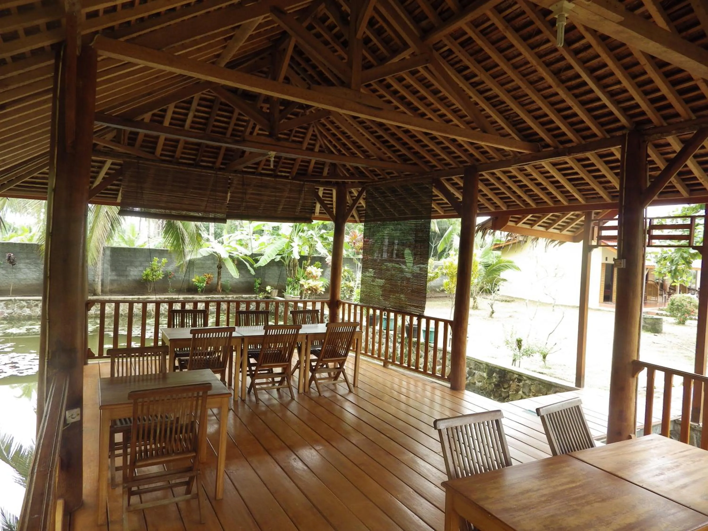 Restaurant/places to eat in Java Lagoon