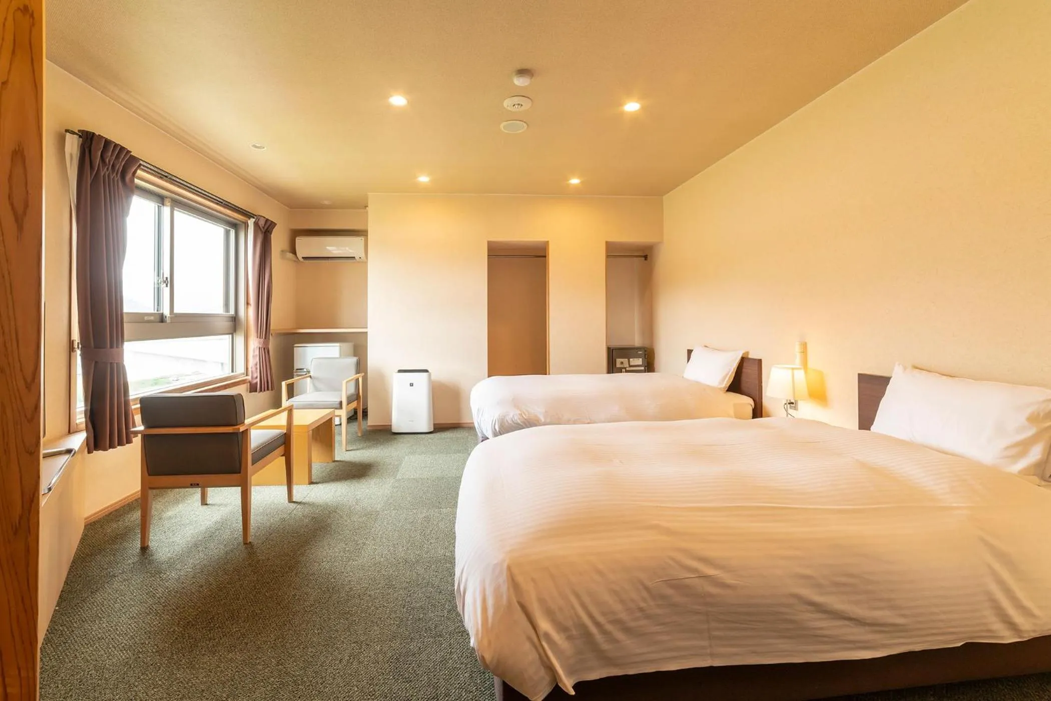 Photo of the whole room, Bed in Ooedo Onsen Monogatari Premium Kinosaki