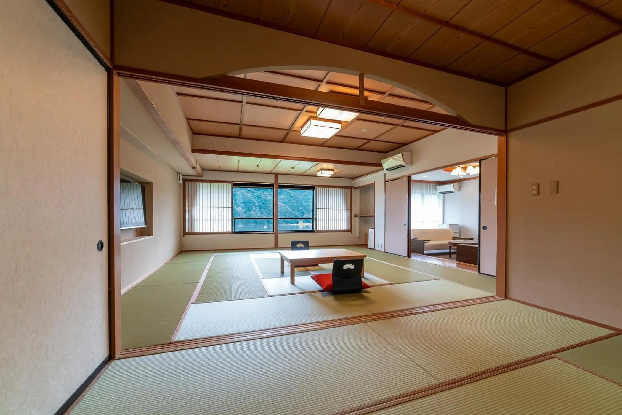 Photo of the whole room in Ooedo Onsen Monogatari Premium Kinosaki