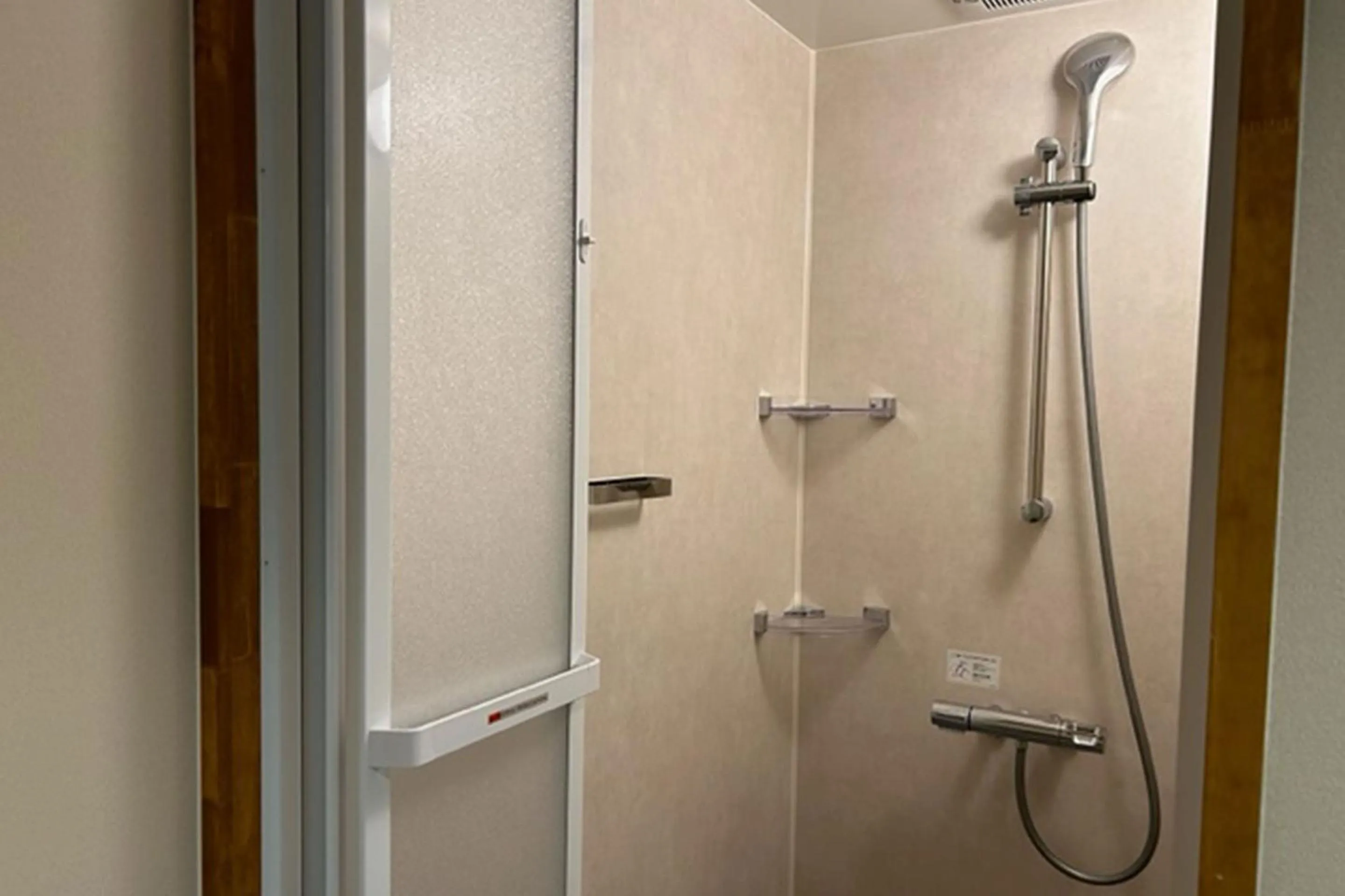 Shower in Ooedo Onsen Monogatari Premium Kinosaki