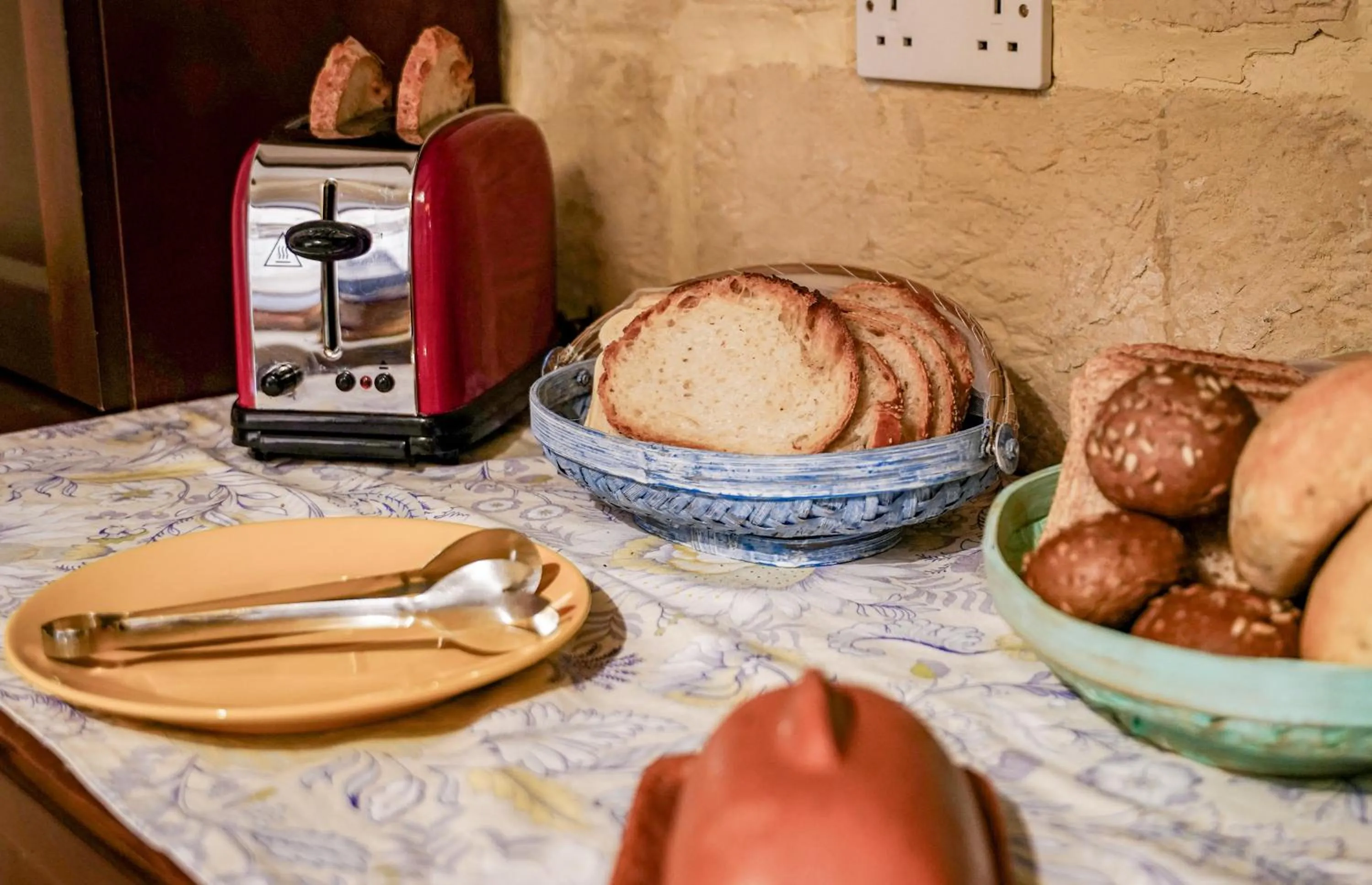 Breakfast in The Stonehouse