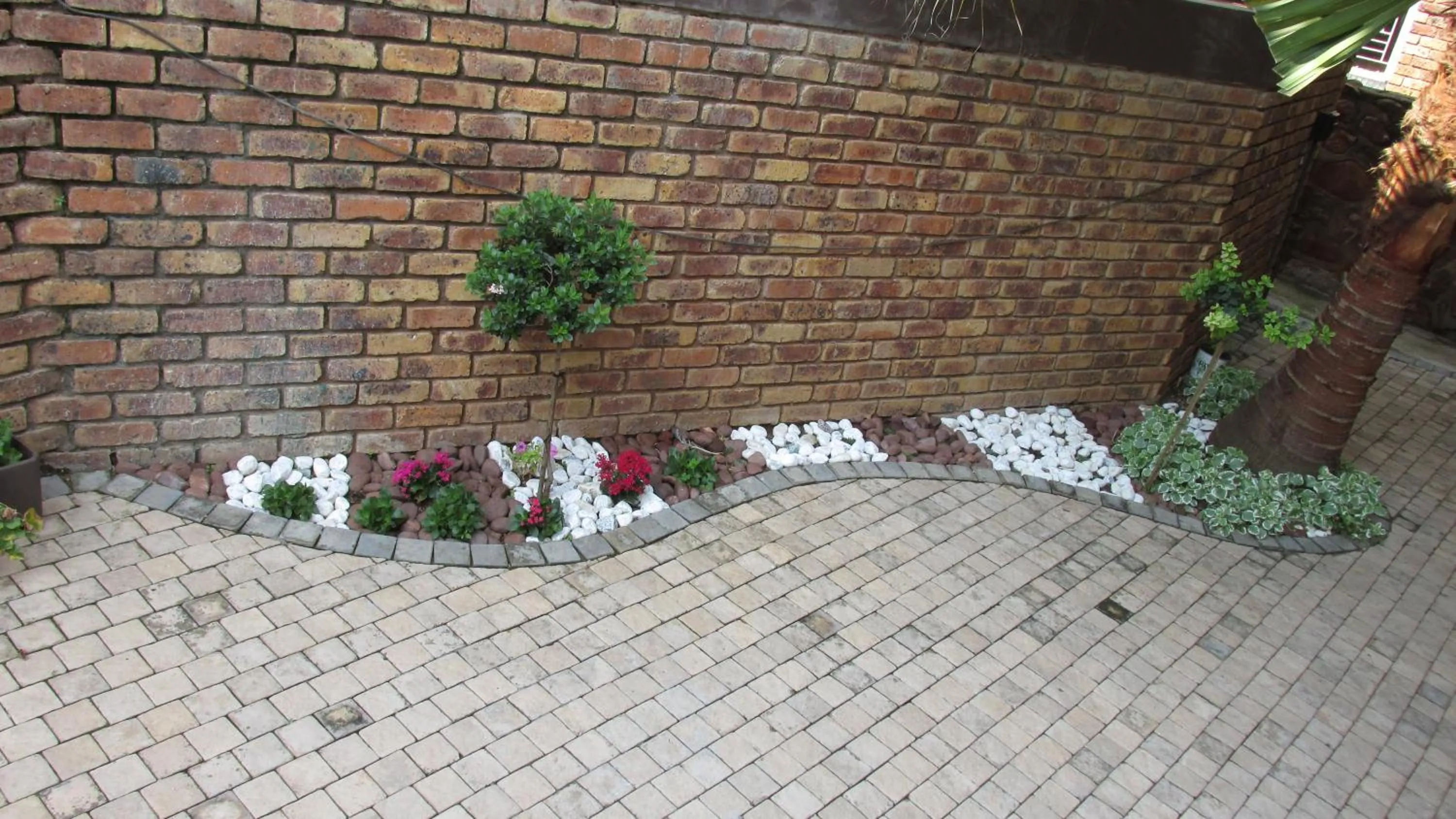 Property building in Belle Vue Guesthouse