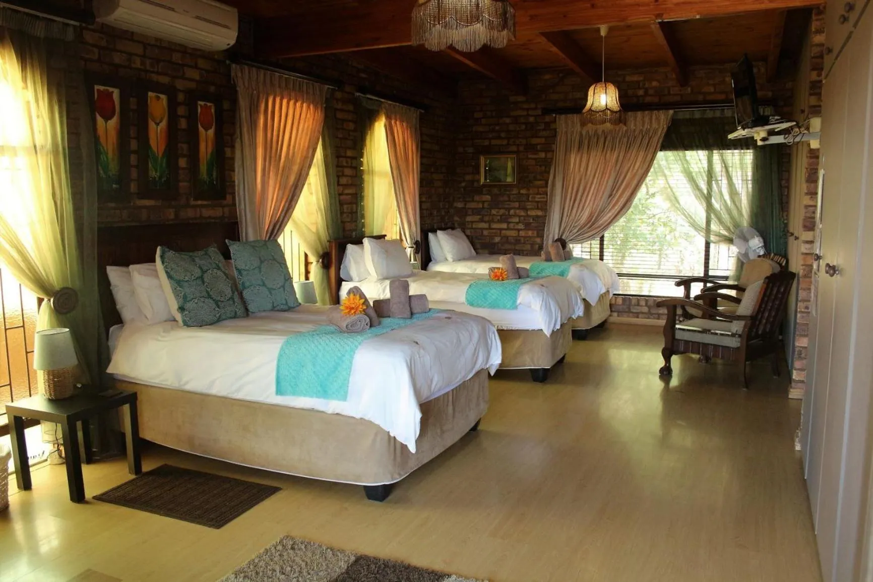 Photo of the whole room, Bed in Belle Vue Guesthouse