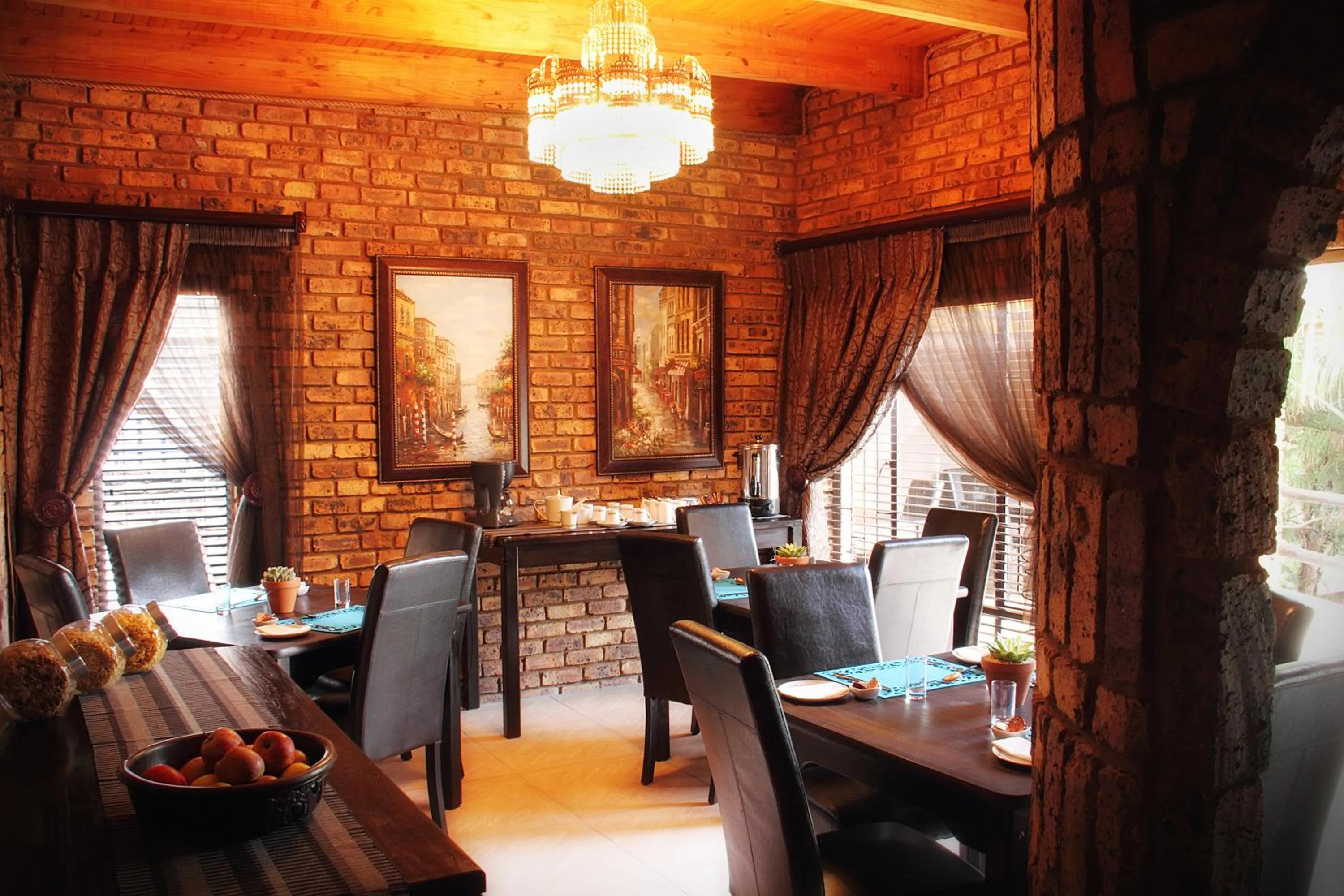 Dining area in Belle Vue Guesthouse