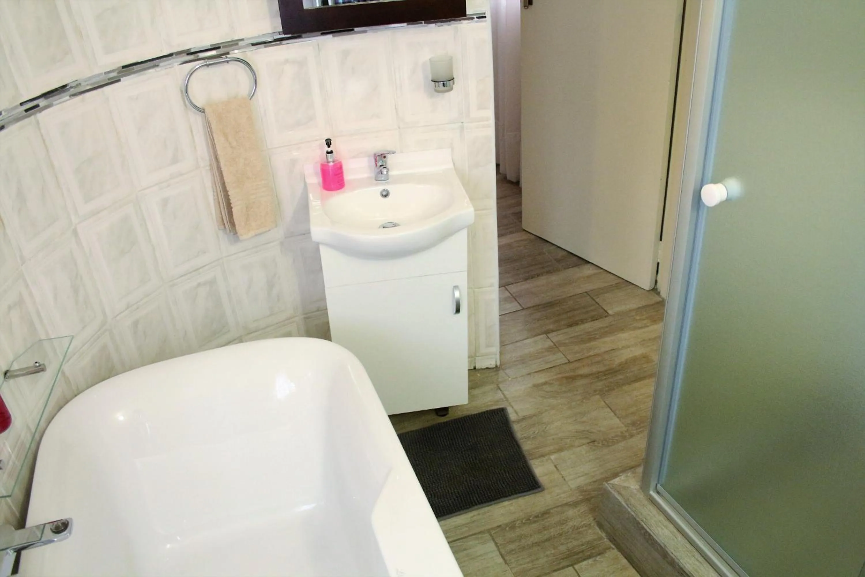 Bathroom in Belle Vue Guesthouse