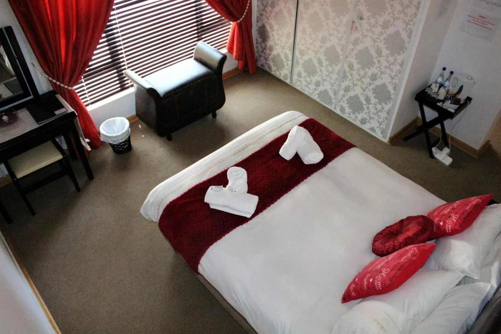 Photo of the whole room, Bed in Belle Vue Guesthouse