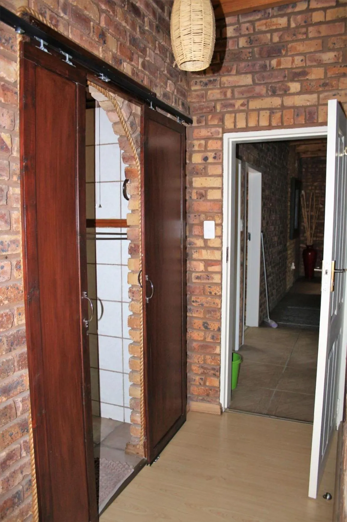 Facade/entrance in Belle Vue Guesthouse