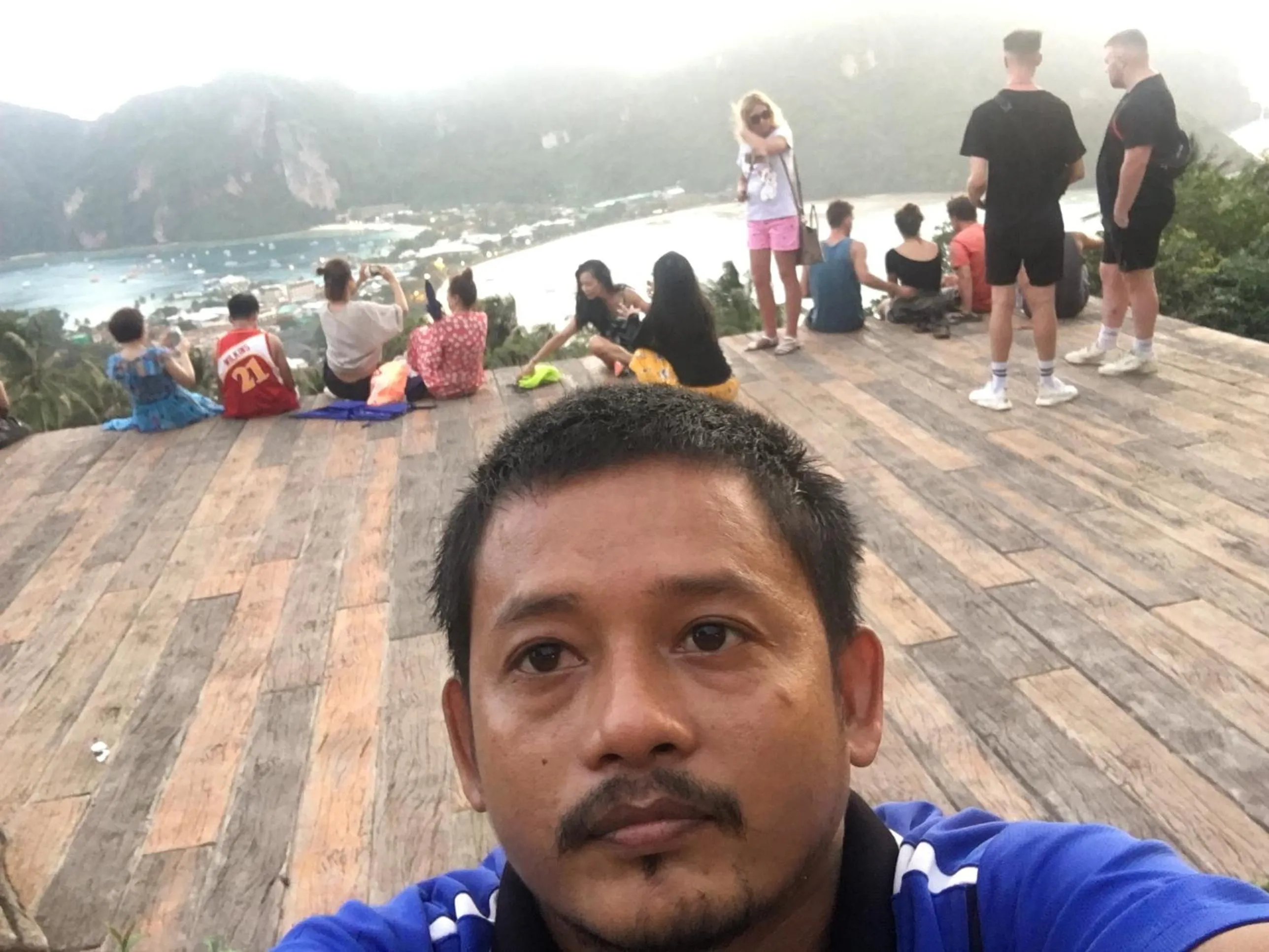 Day in Voyagers Hostel