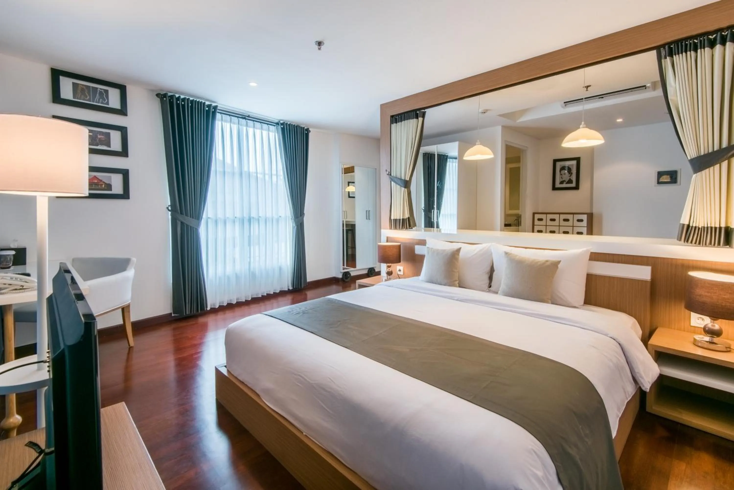 Bedroom, Bed in Yan's House Hotel