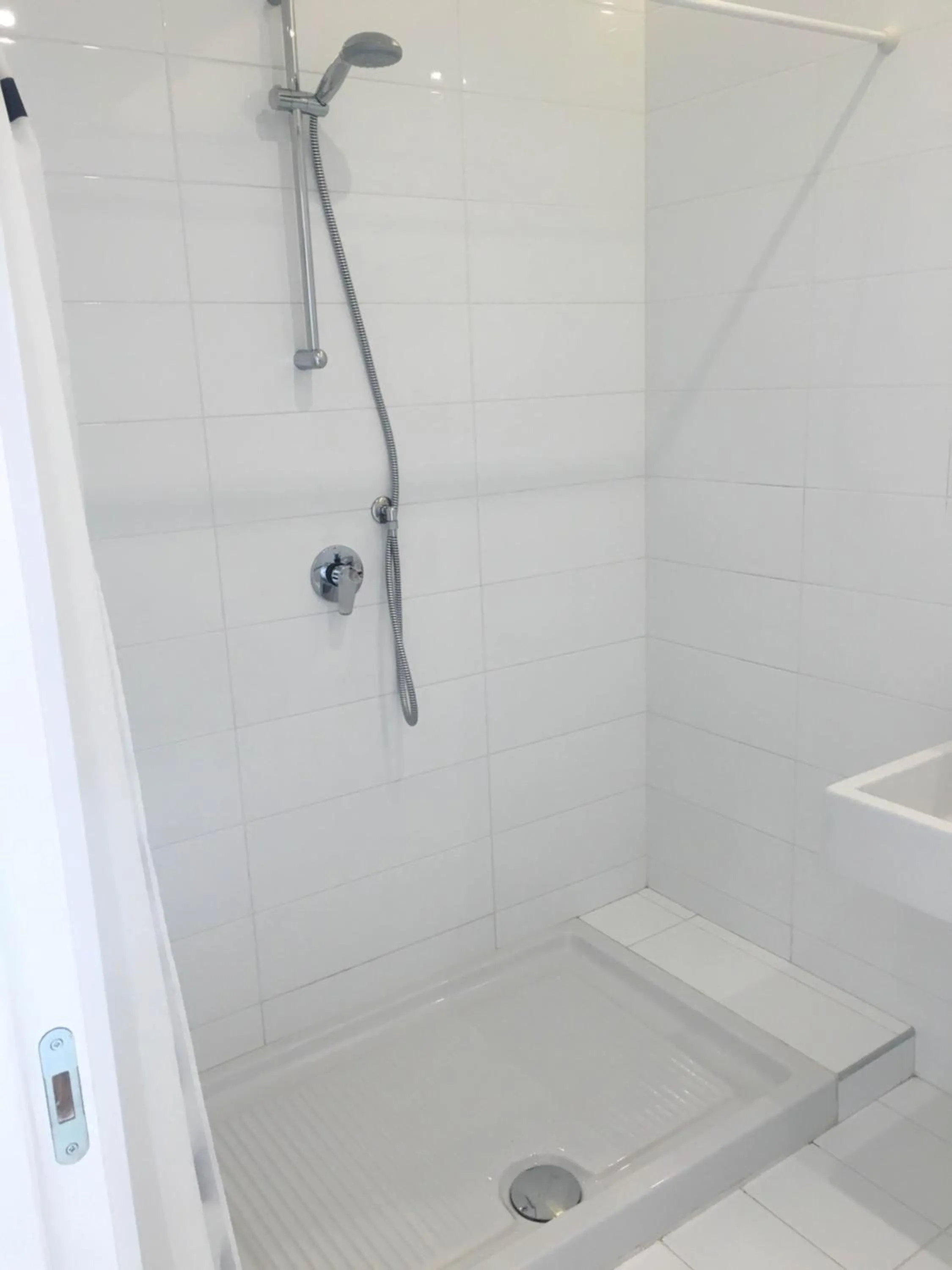 Shower in Casa Maria