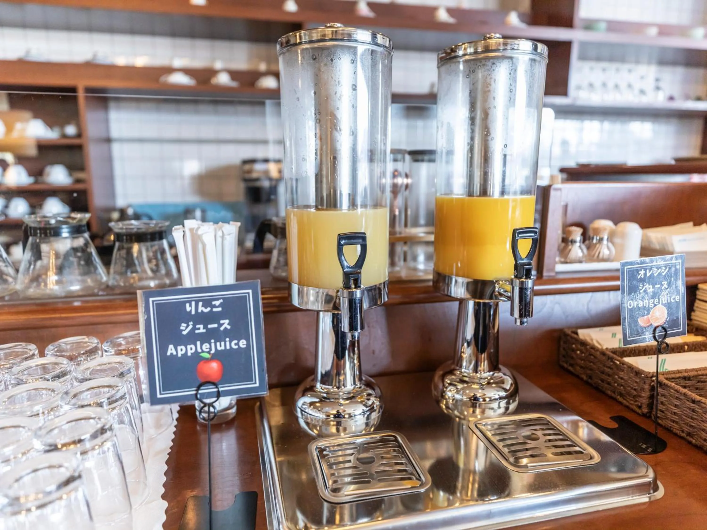 Breakfast in Century Plaza Hotel